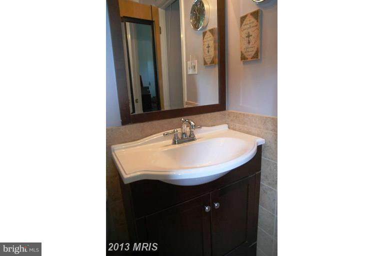 RAVENSWORTH GROVE - Residential Lease