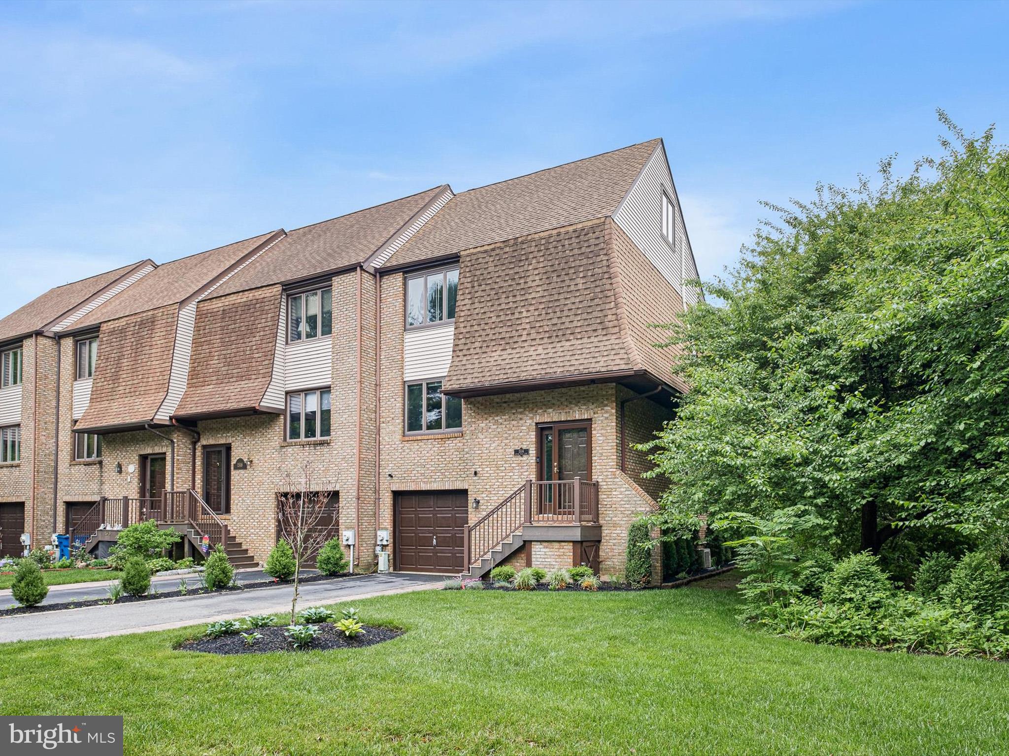 1514 SETON VILLA LANE