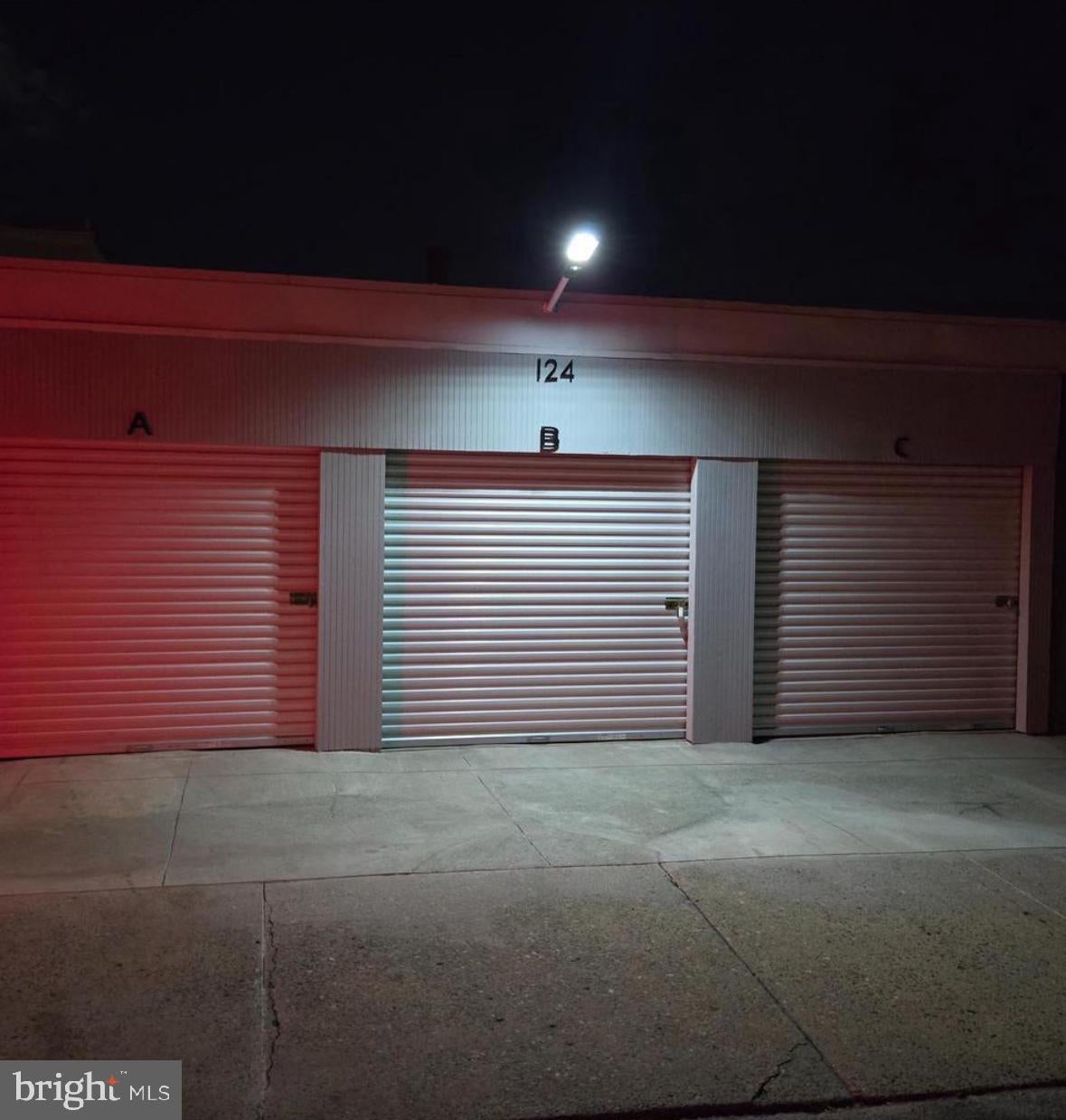 124 N SUSSEX STREET