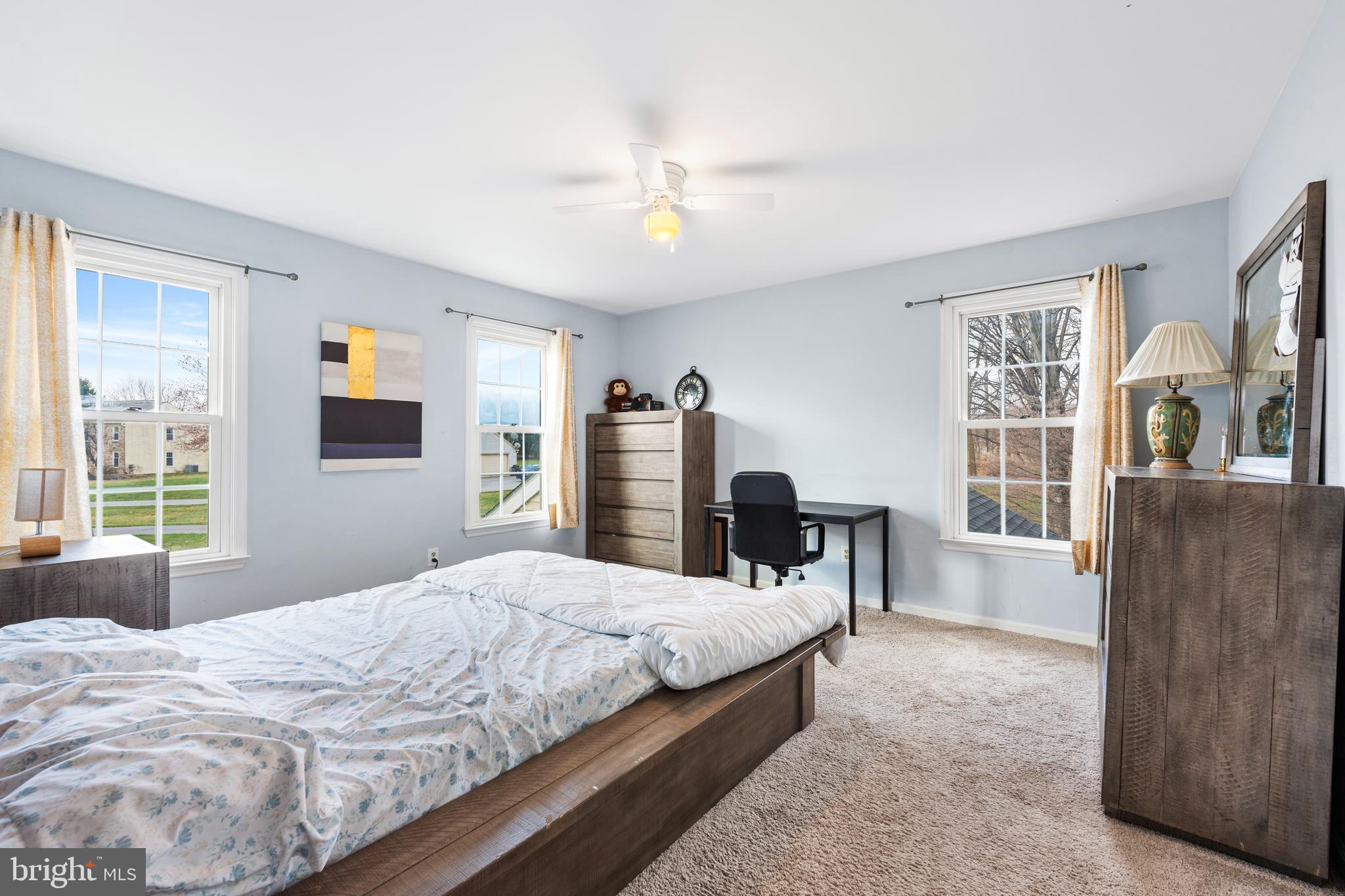 FOX HOLLOW - Residential