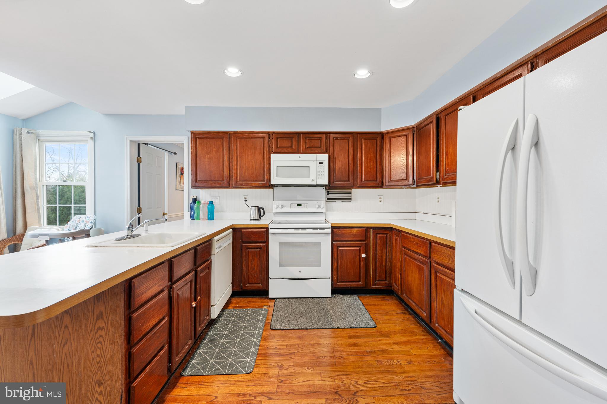 FOX HOLLOW - Residential