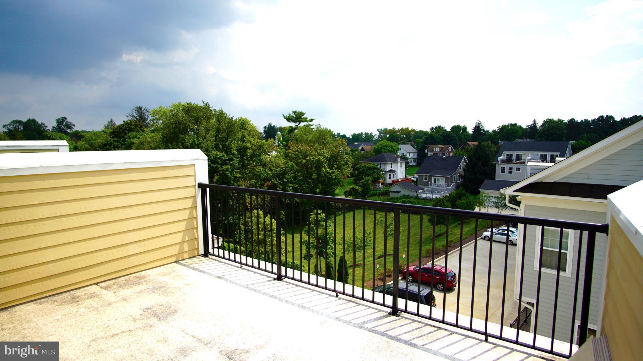 TOWSON GREEN - Residential Lease