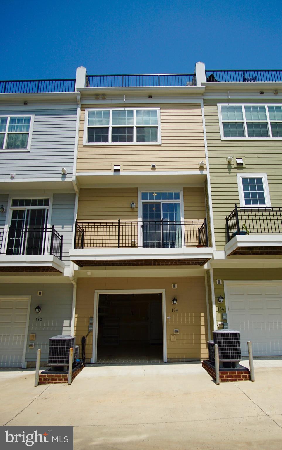 TOWSON GREEN - Residential Lease