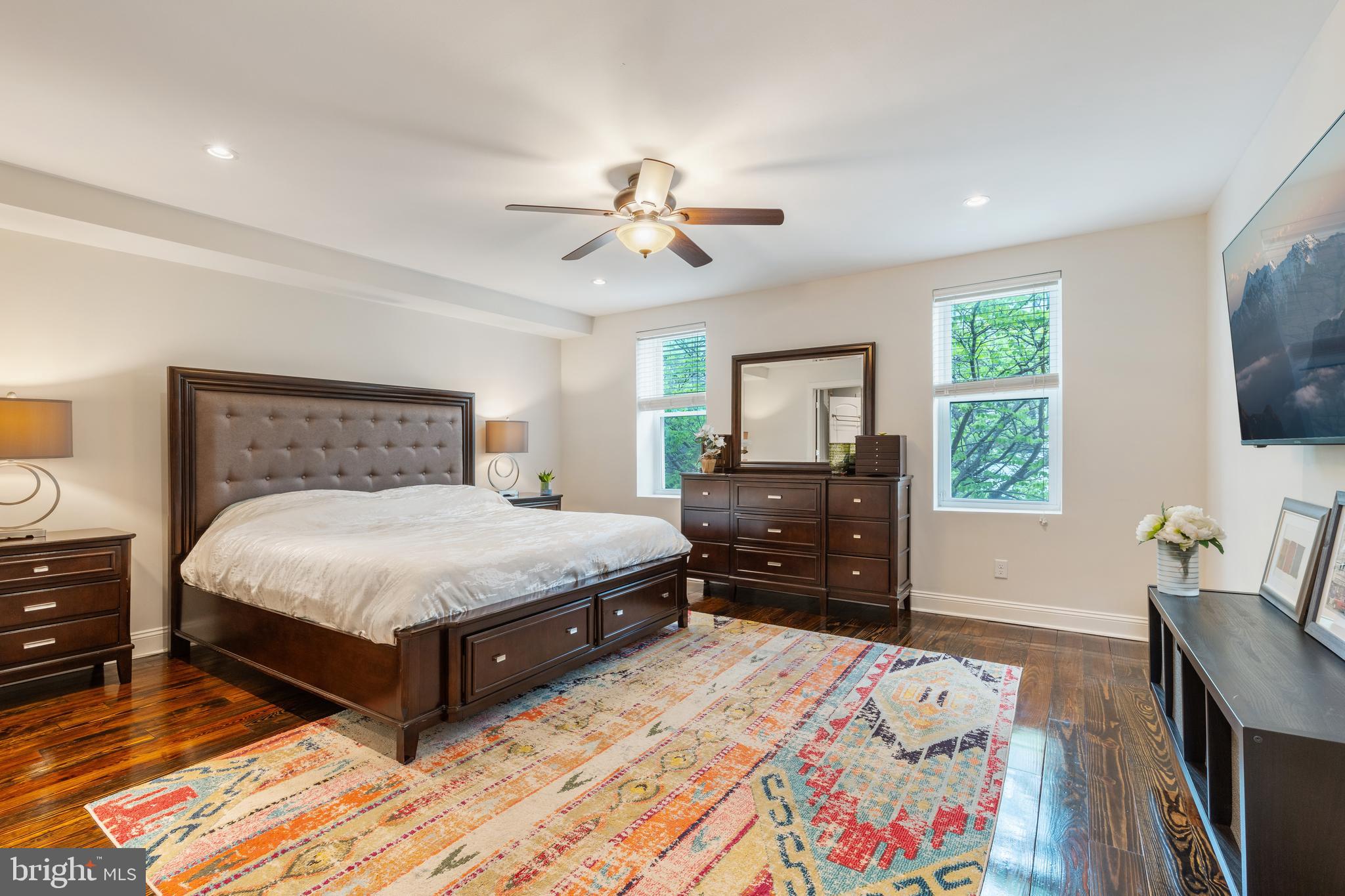 BELLA VISTA - Residential