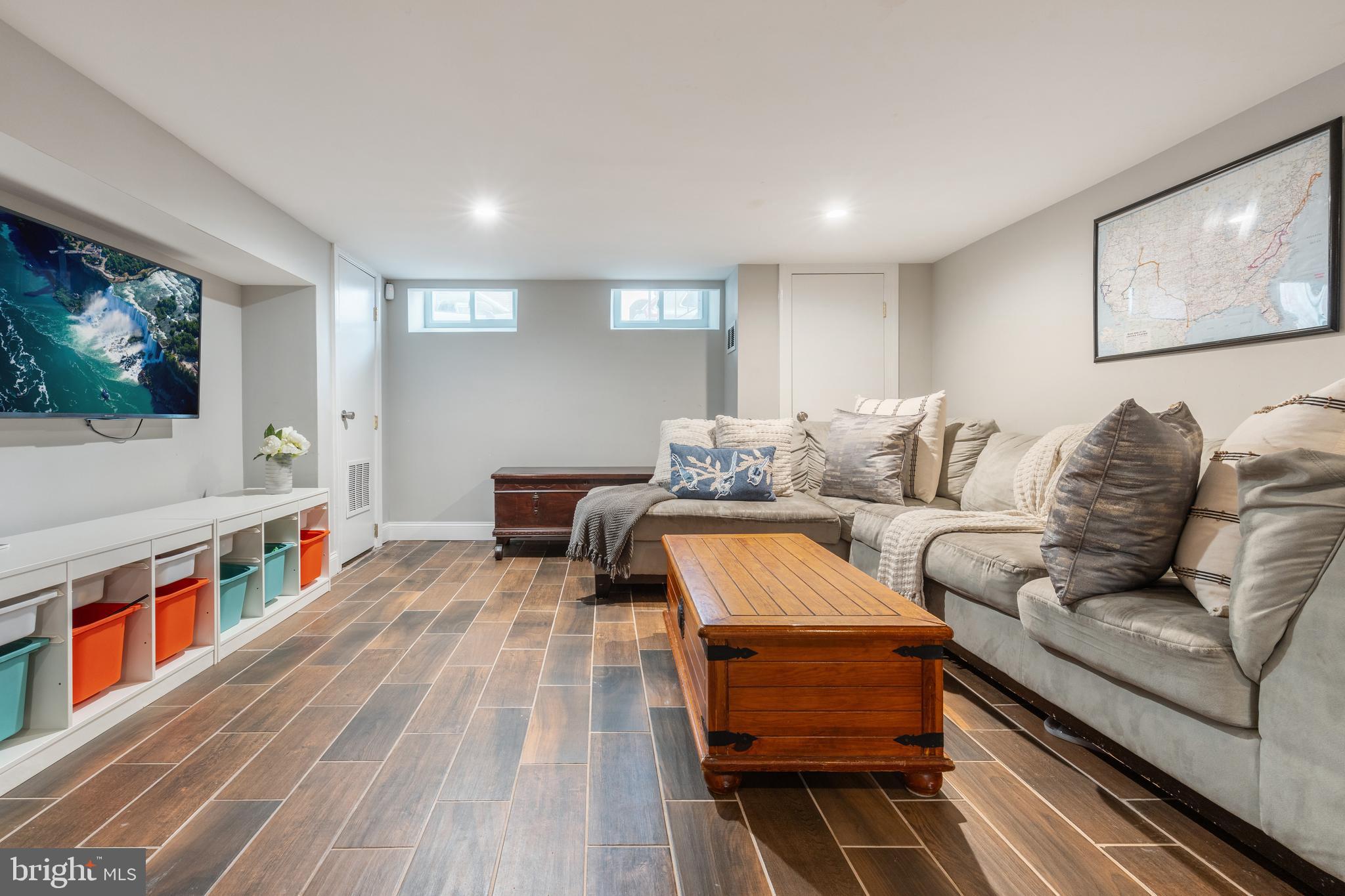 BELLA VISTA - Residential