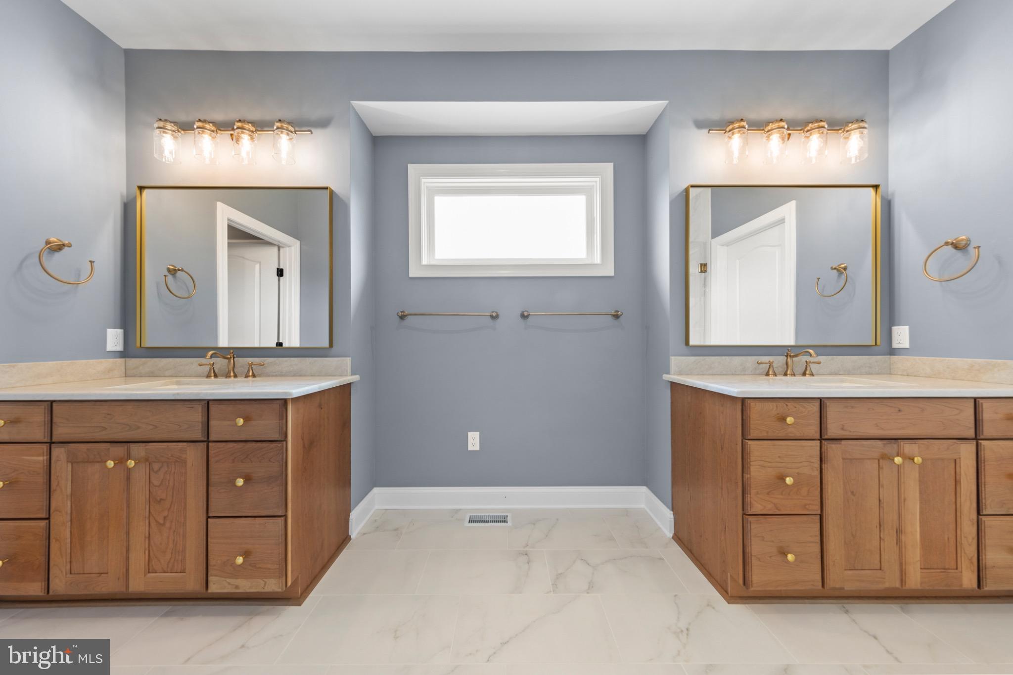 JOHN F ANDERSON - Residential