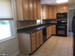 NORBECK ESTATES - Residential Lease