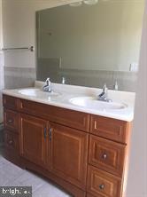 NORBECK ESTATES - Residential Lease