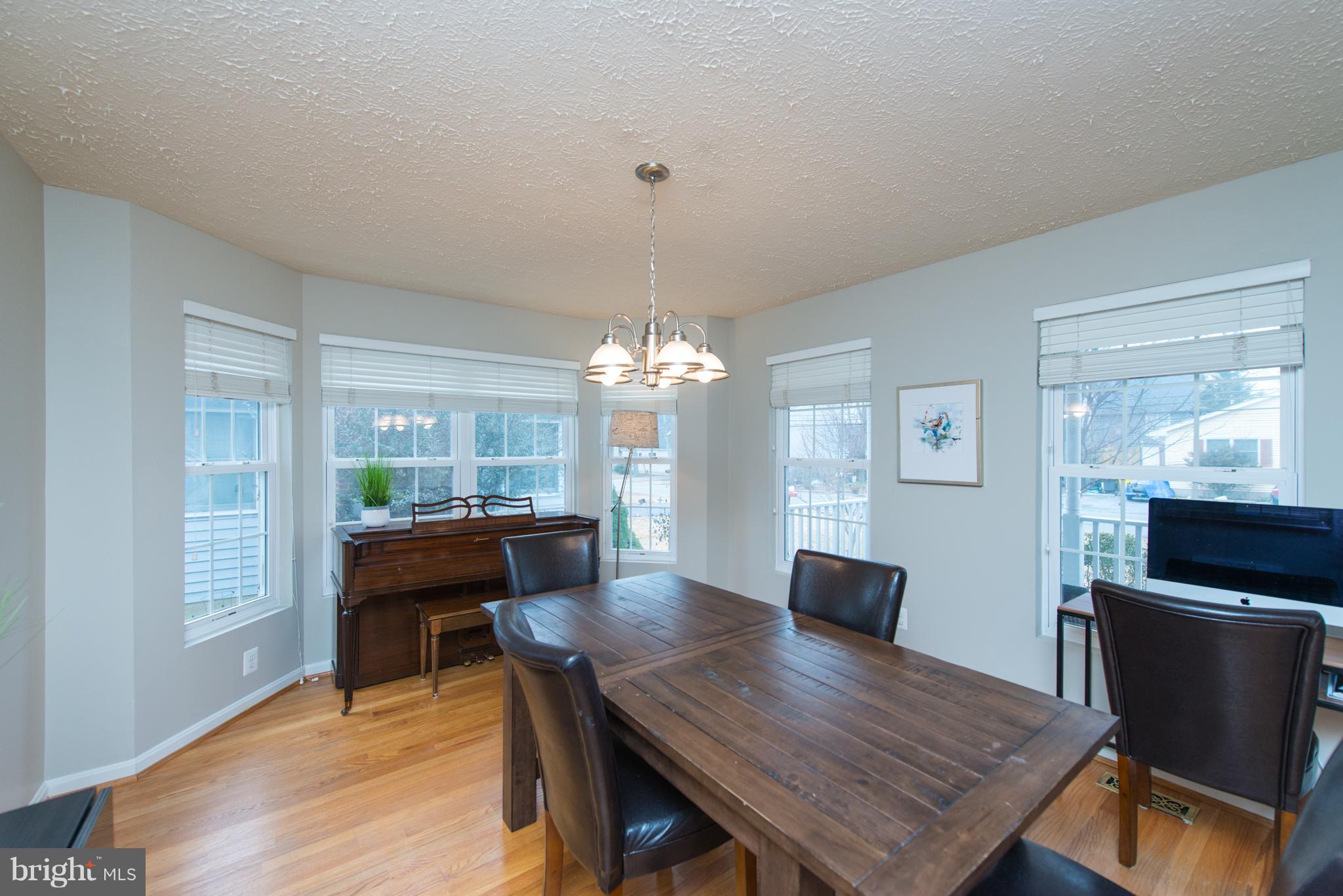 OYSTER HARBOR - Residential