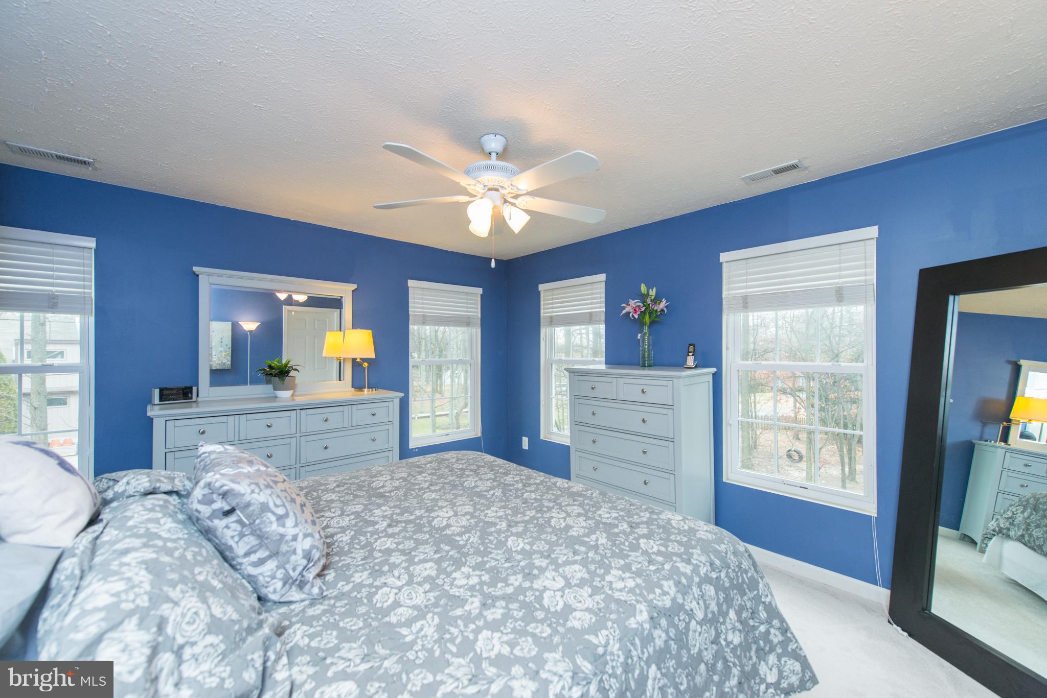 OYSTER HARBOR - Residential