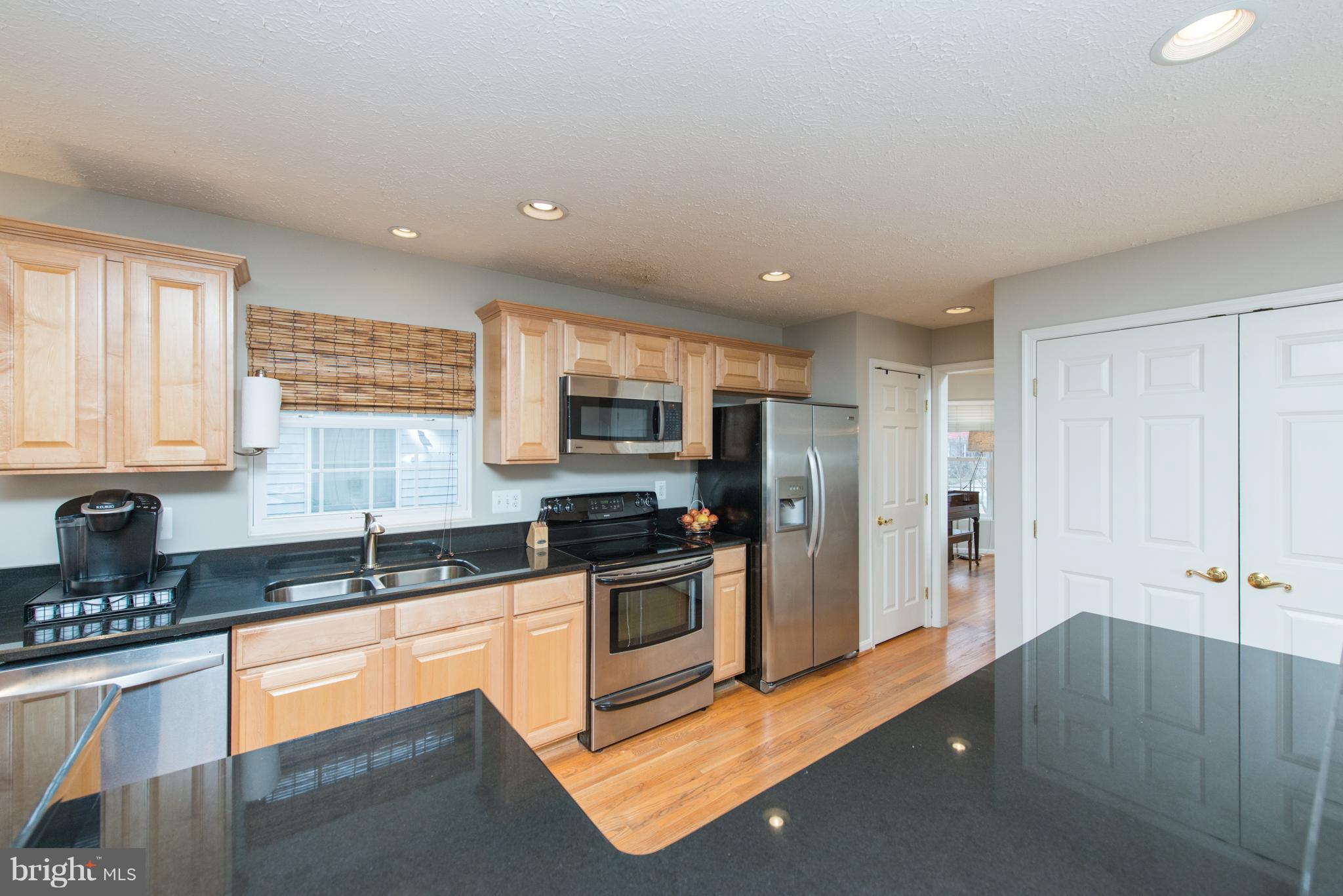 OYSTER HARBOR - Residential