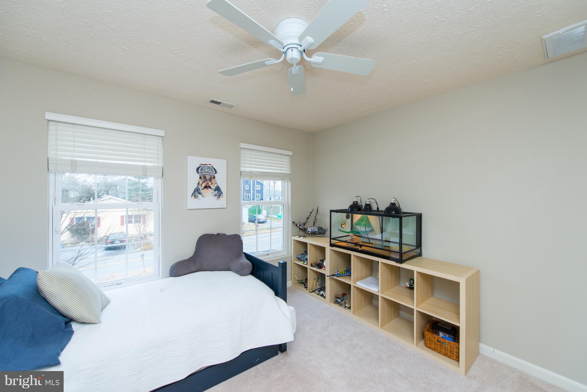 OYSTER HARBOR - Residential