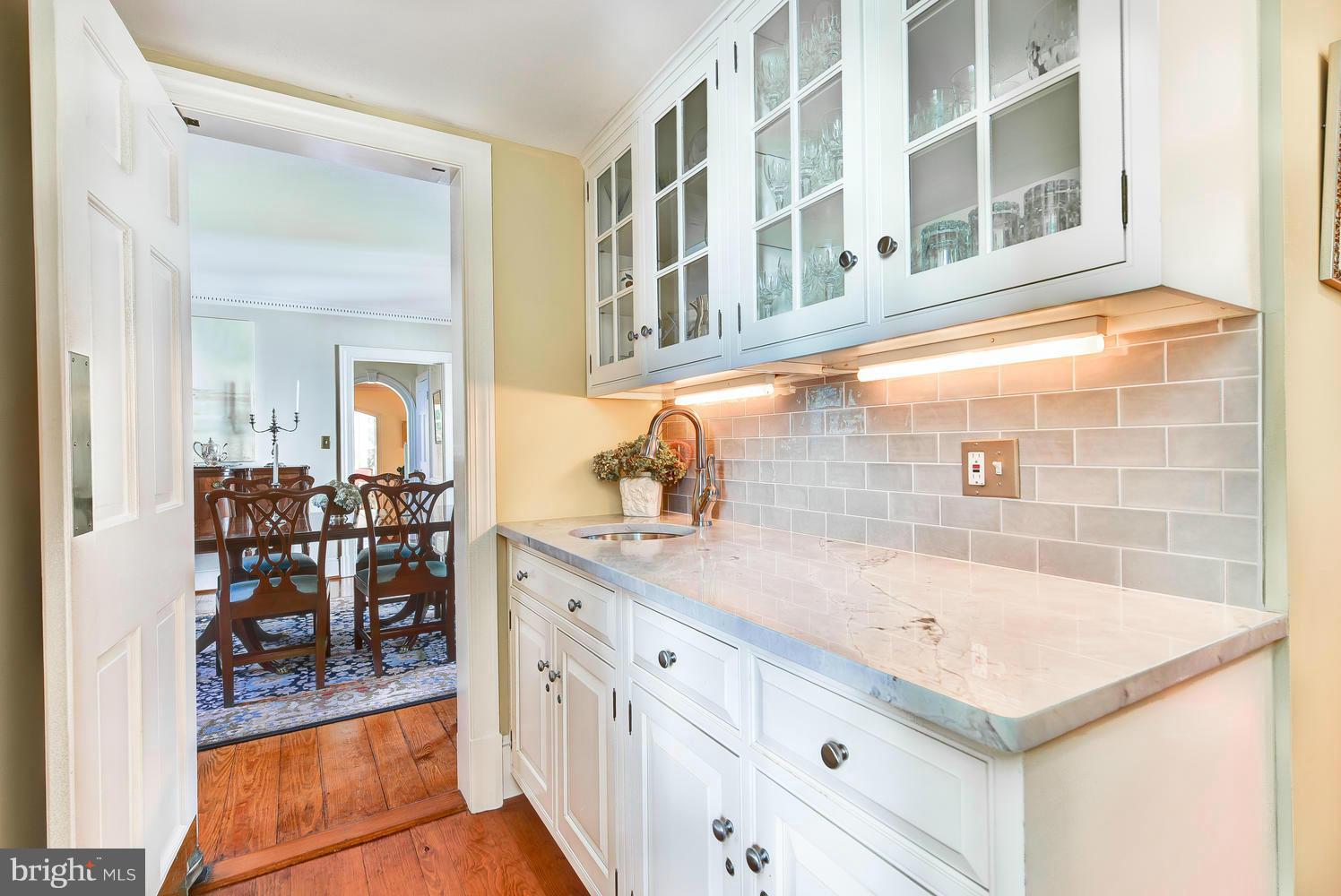 COLLEGE PARK - Residential