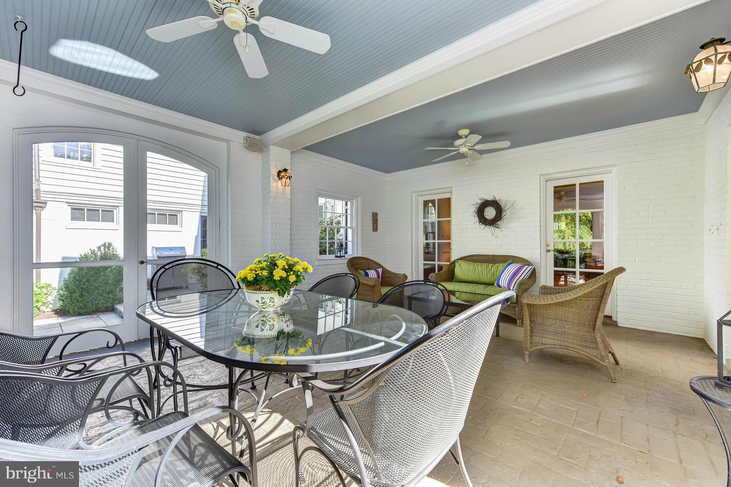 COLLEGE PARK - Residential