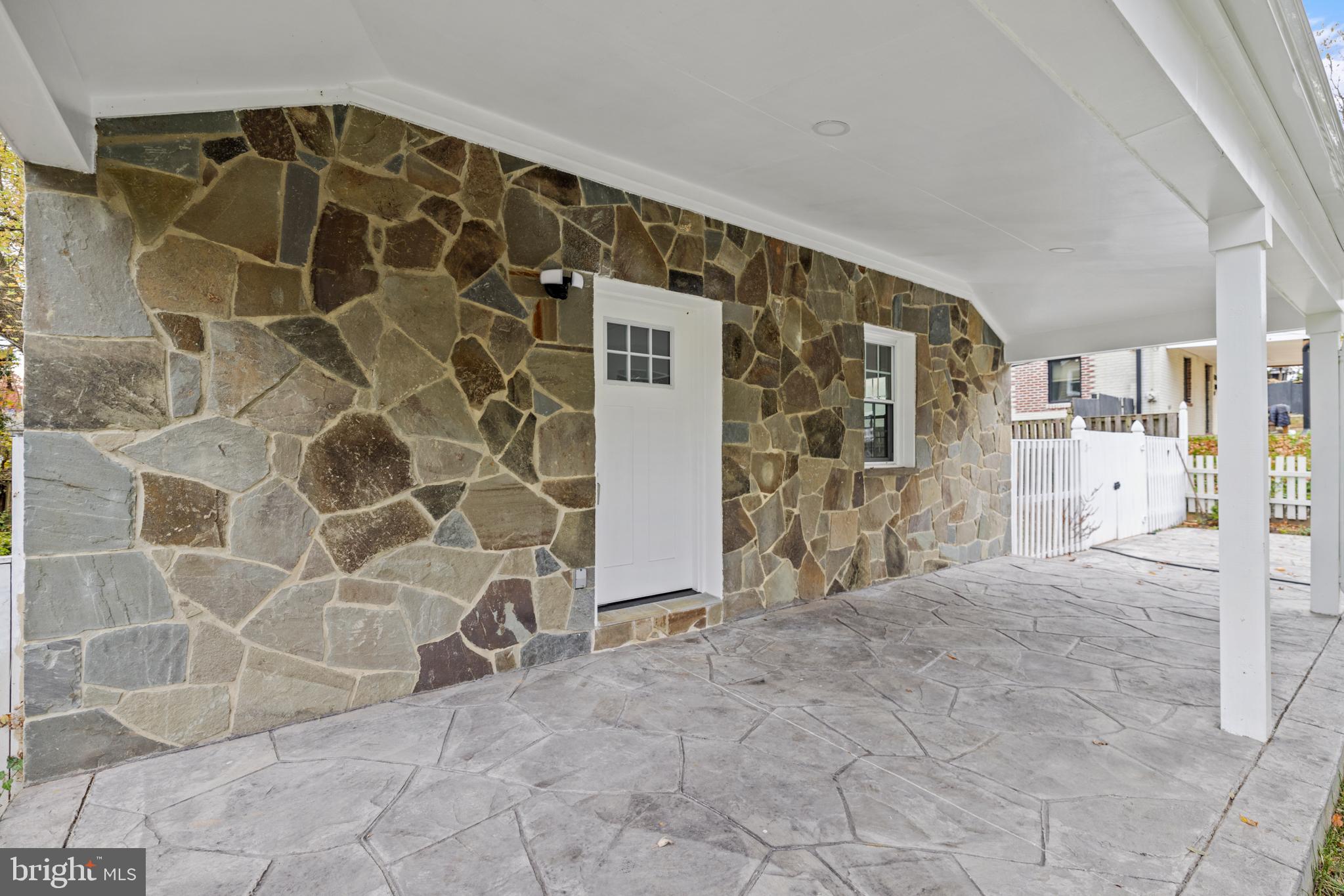 TYLER PARK - Residential Lease