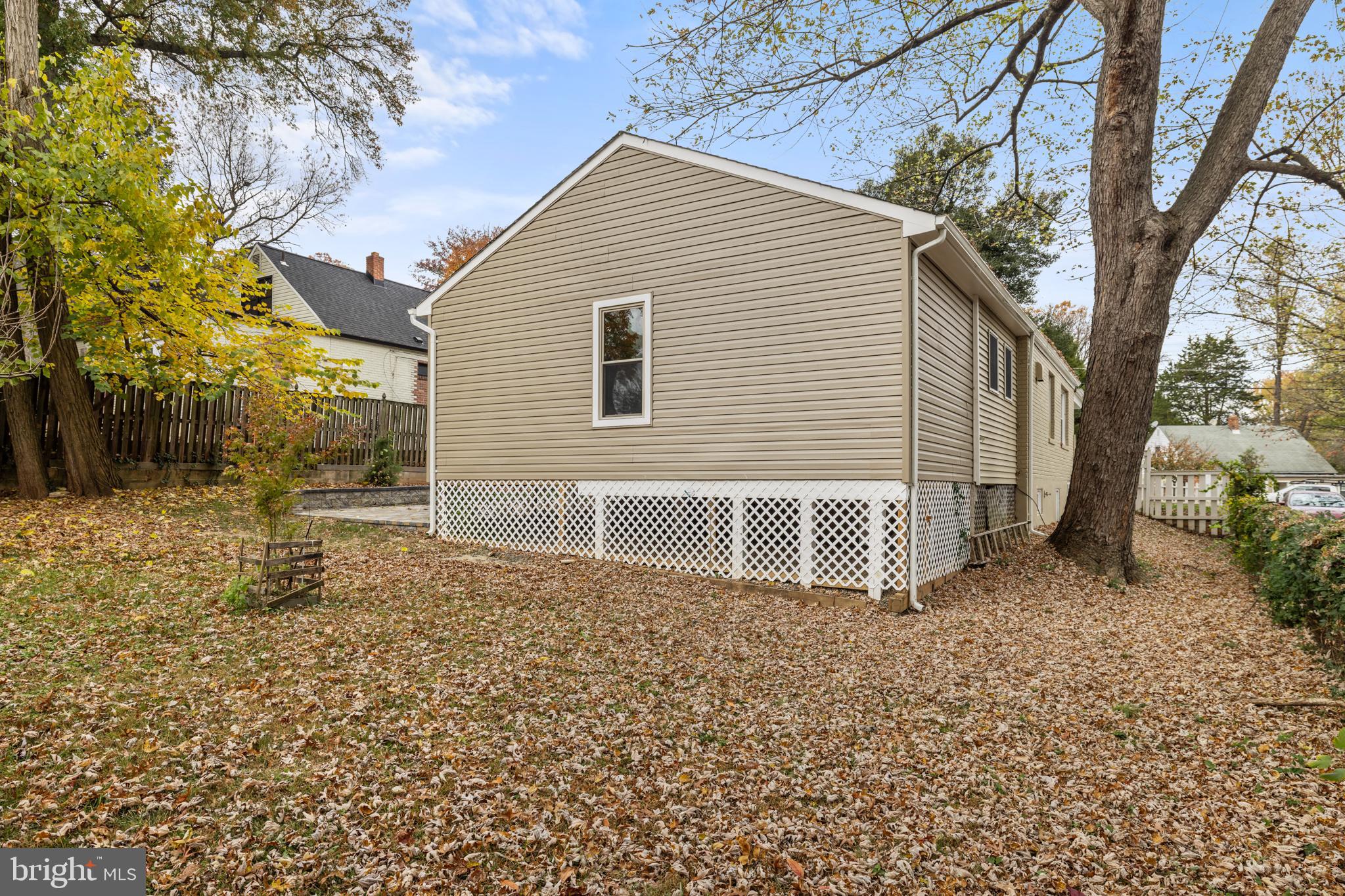 TYLER PARK - Residential Lease