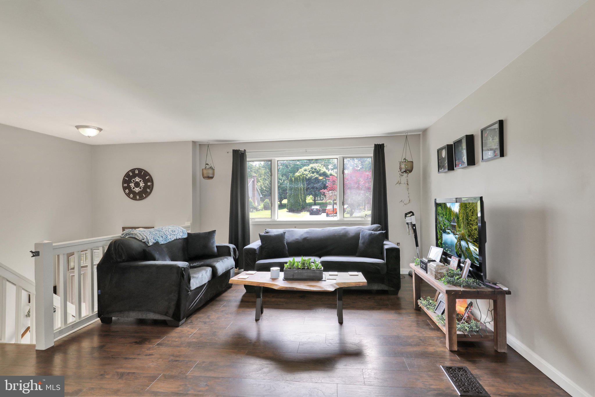 220 PLEASANT VALLEY ROAD