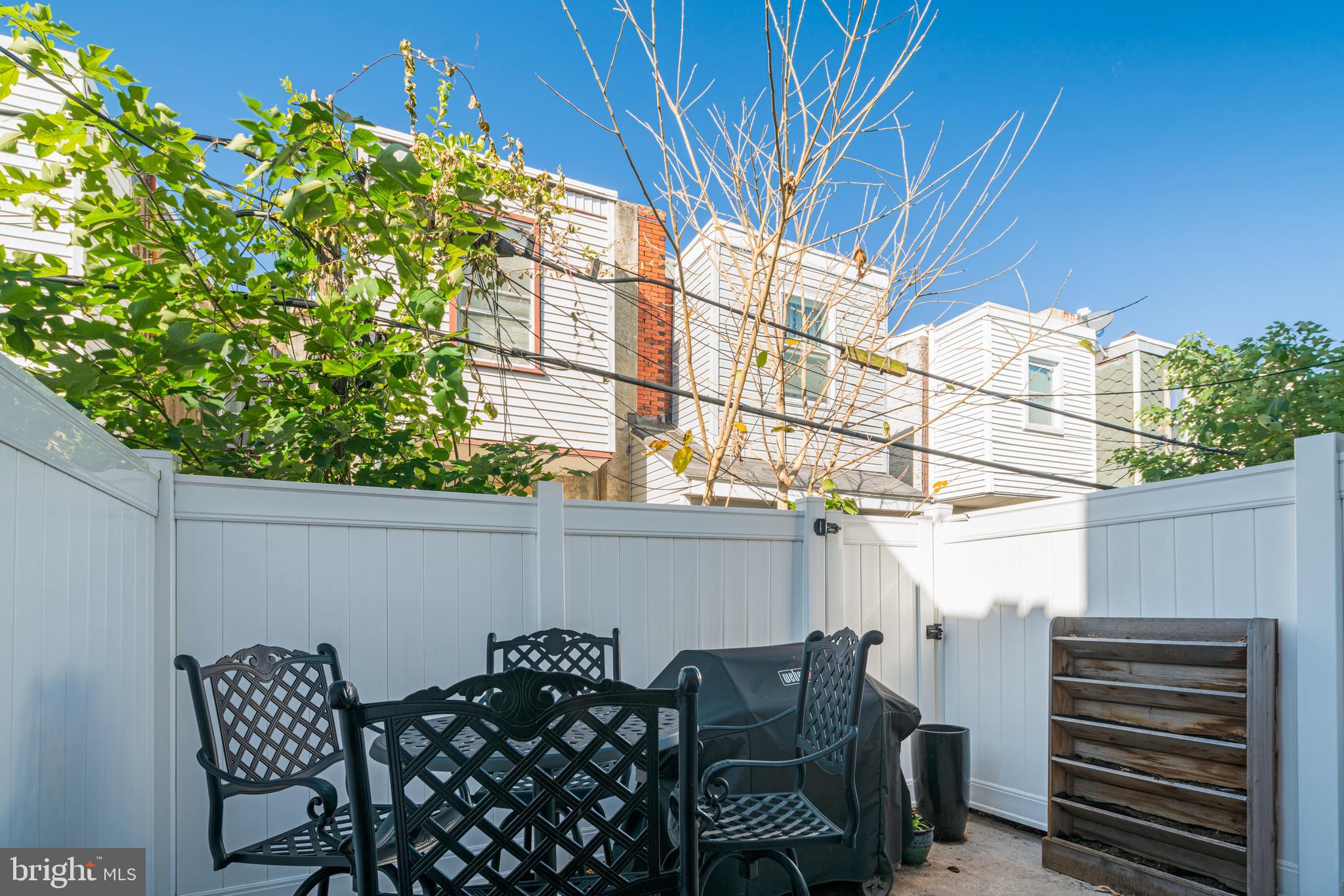 POINT BREEZE - Residential