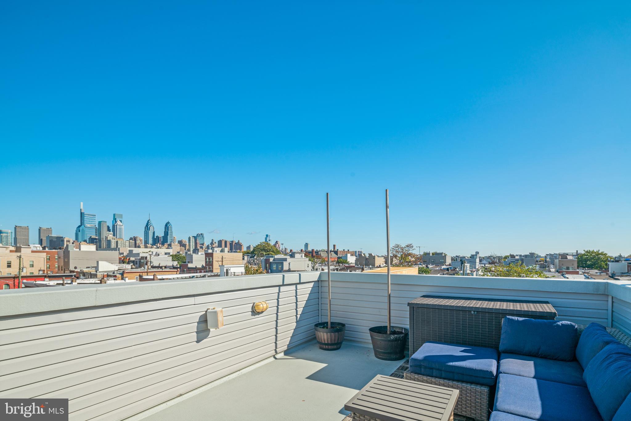 POINT BREEZE - Residential