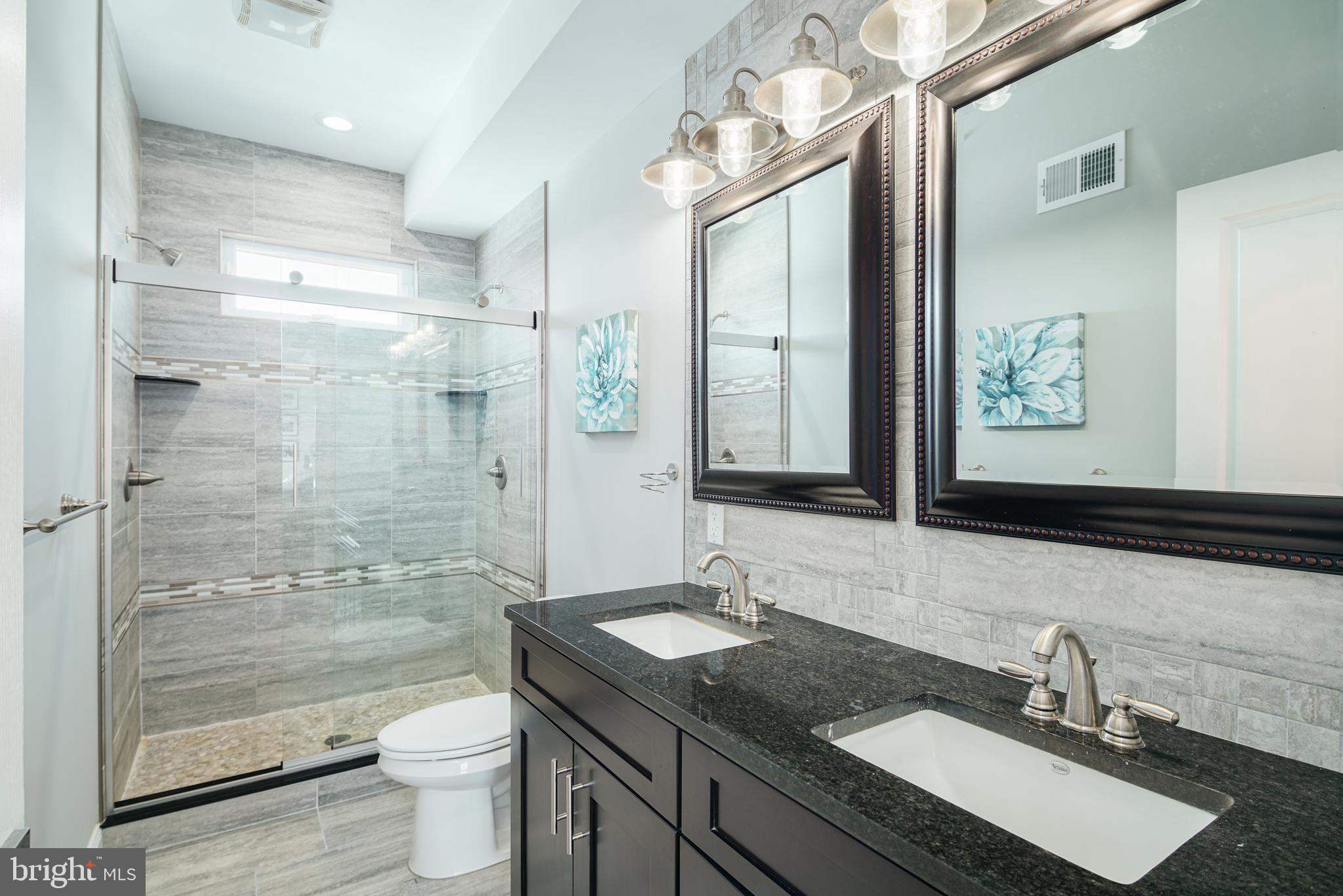 POINT BREEZE - Residential