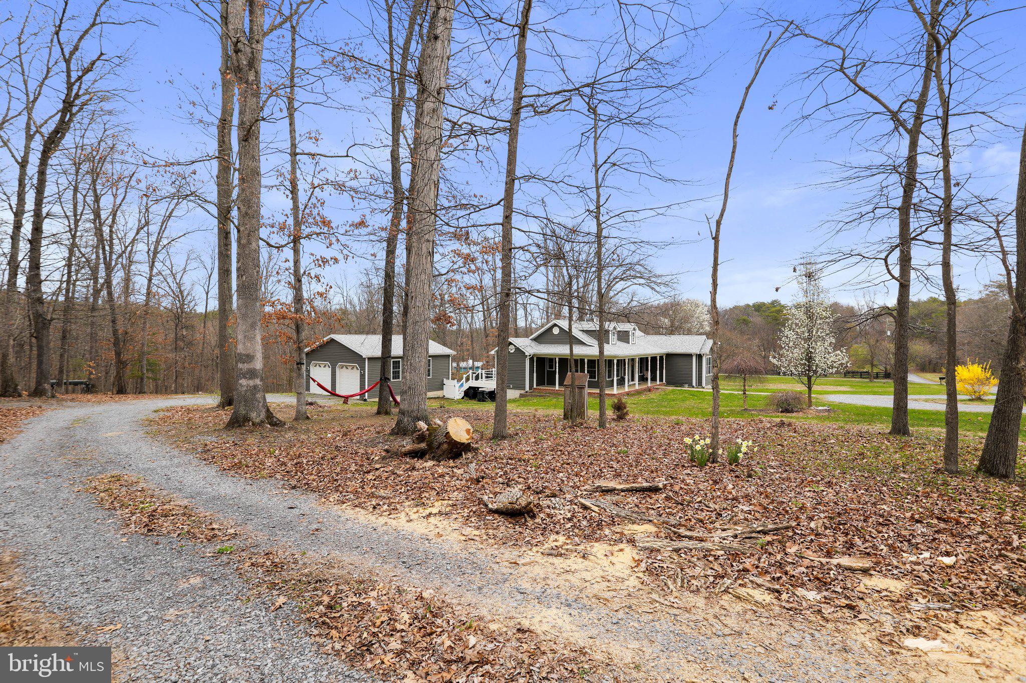 PINE RIDGE - Residential