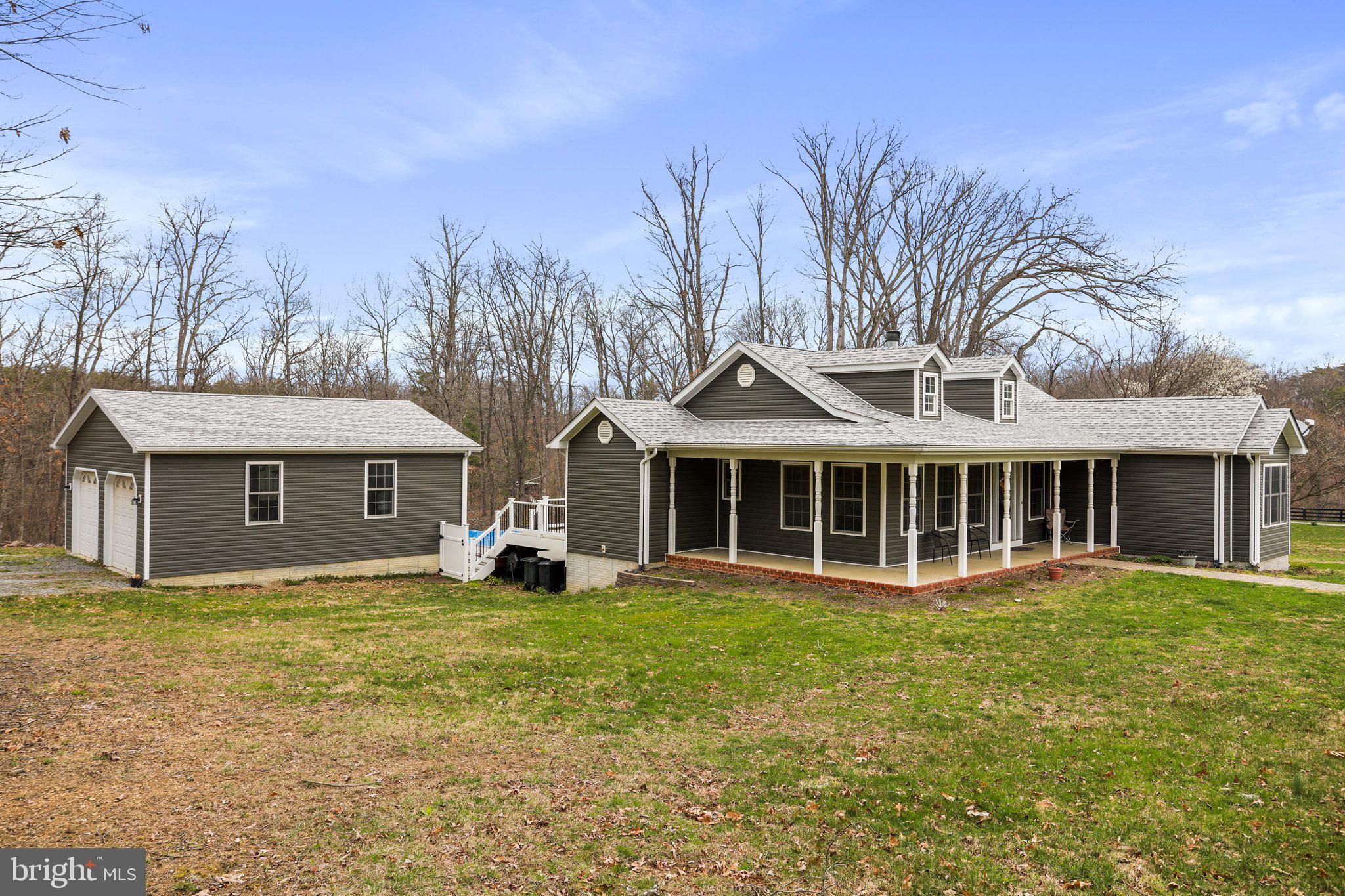 PINE RIDGE - Residential