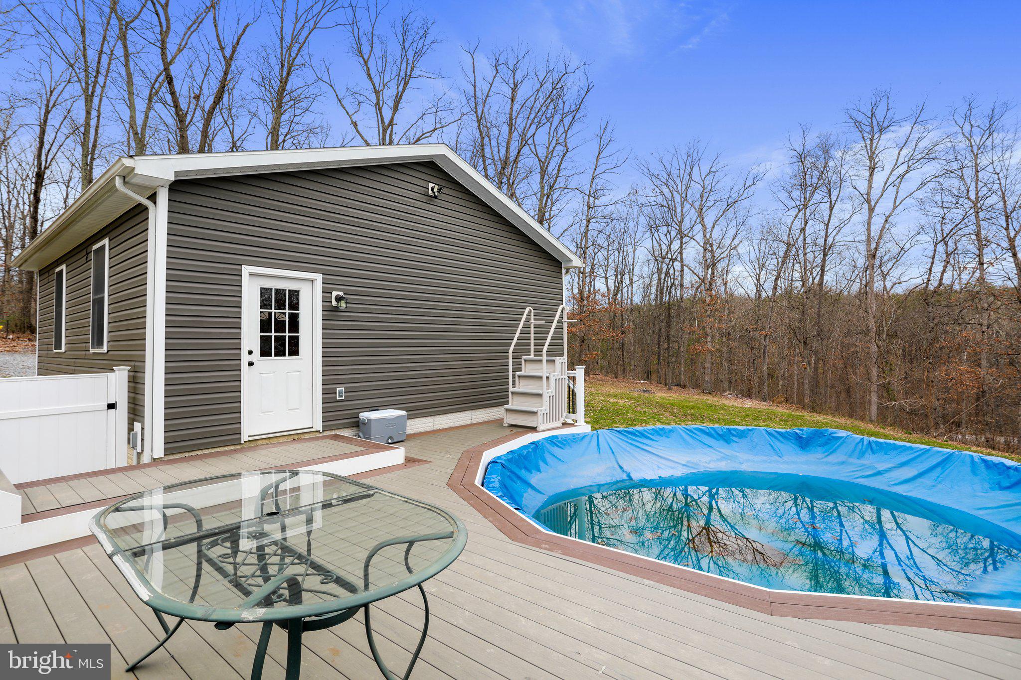 PINE RIDGE - Residential