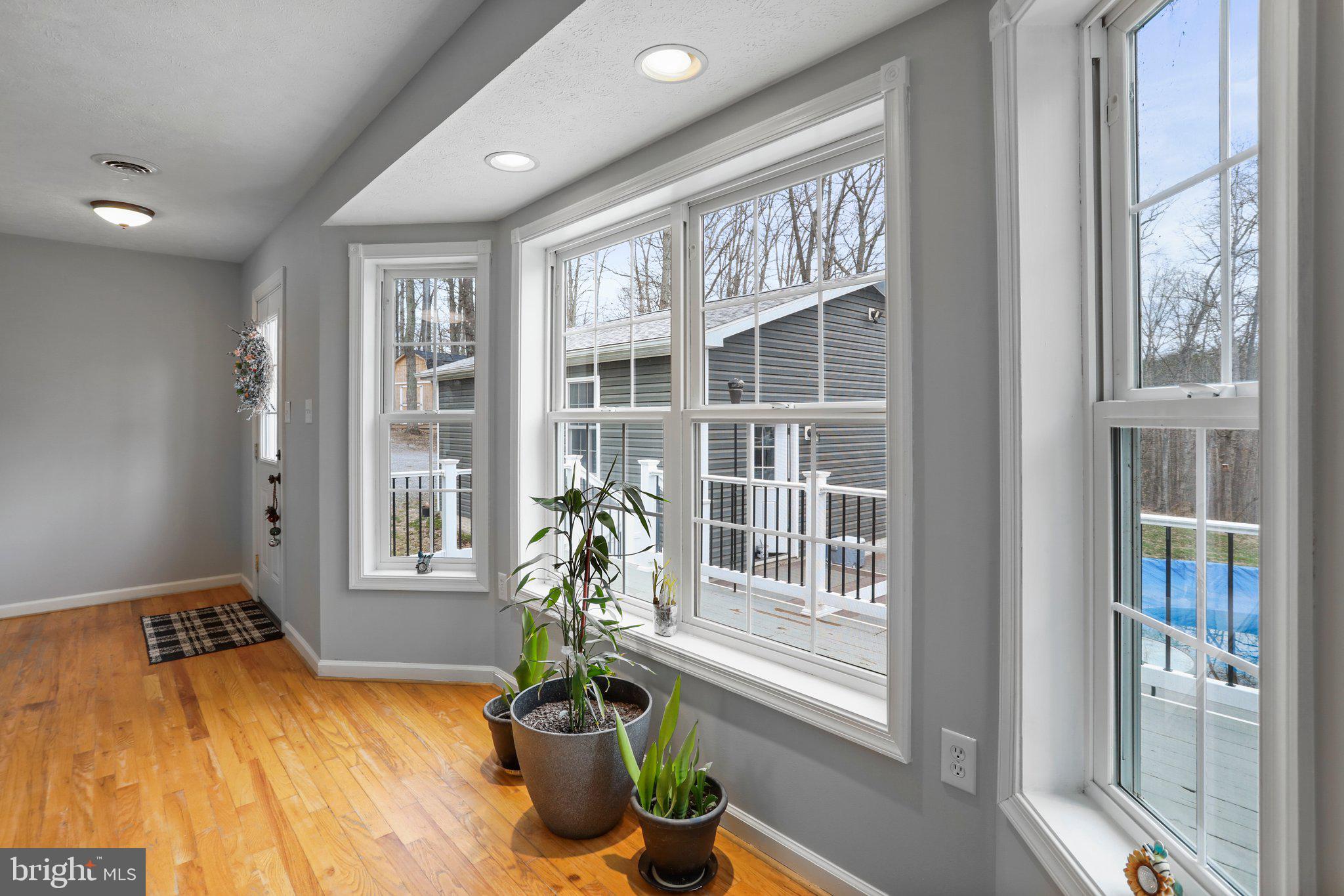 PINE RIDGE - Residential