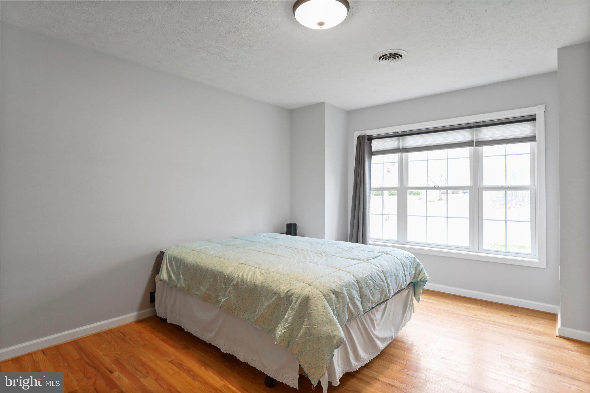 PINE RIDGE - Residential