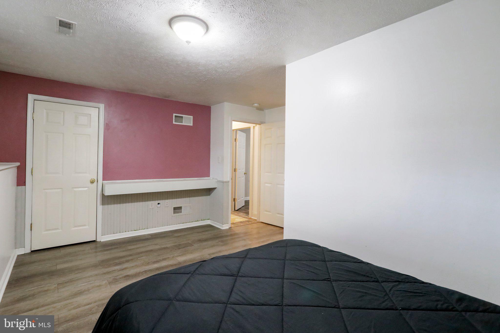 PINE RIDGE - Residential