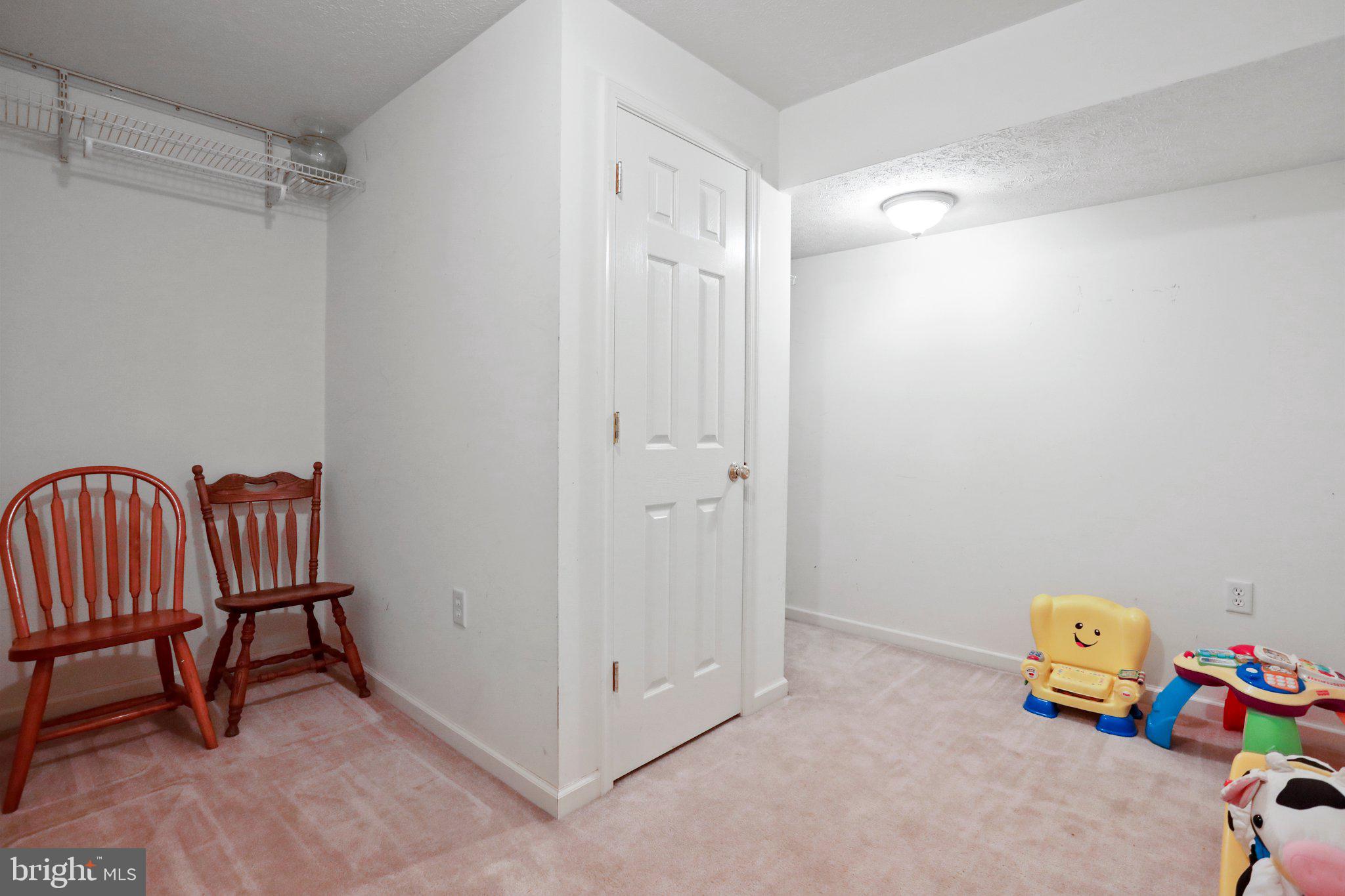 PINE RIDGE - Residential