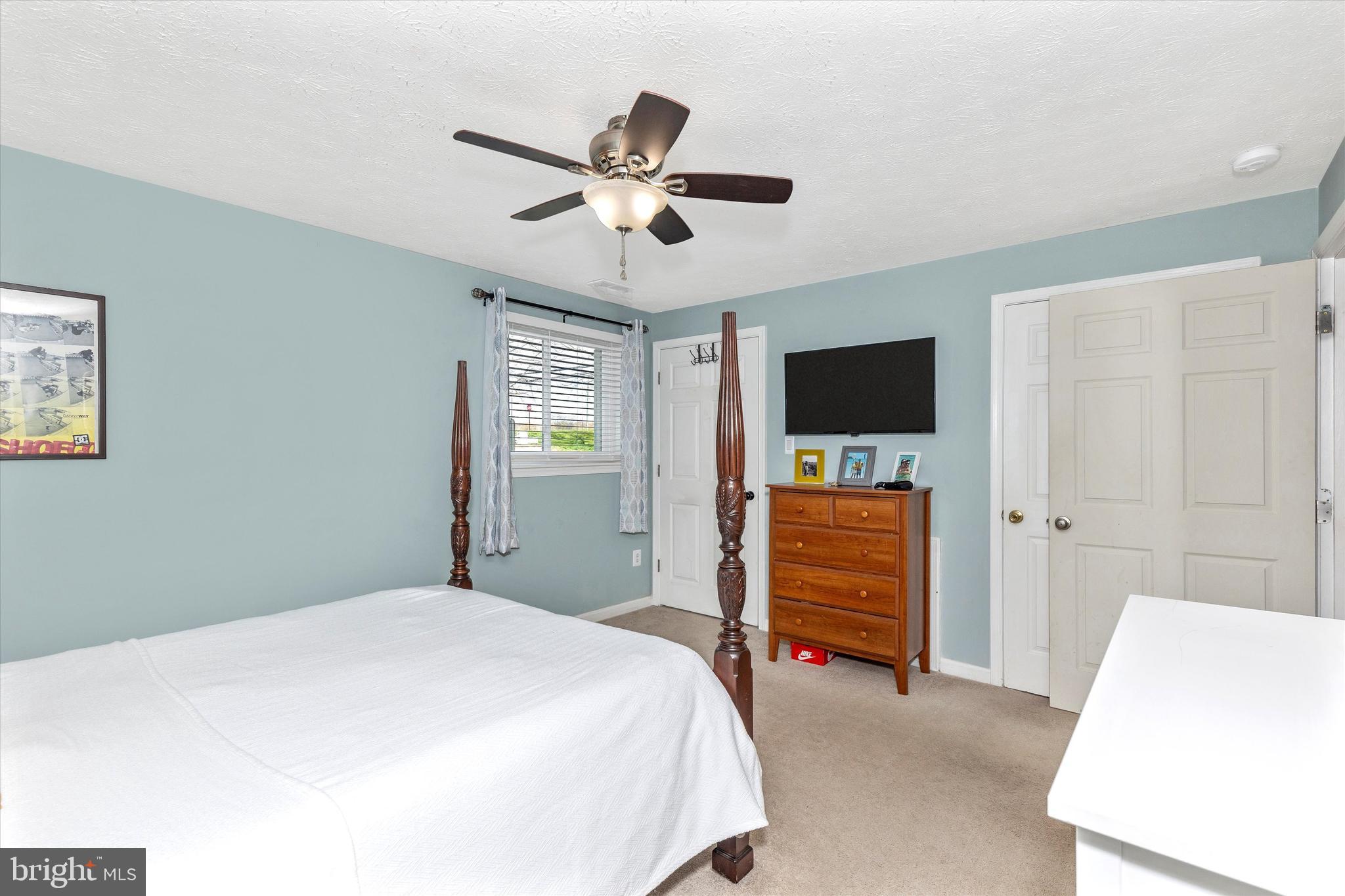 AVONDALE CONDOMINIUM - Residential