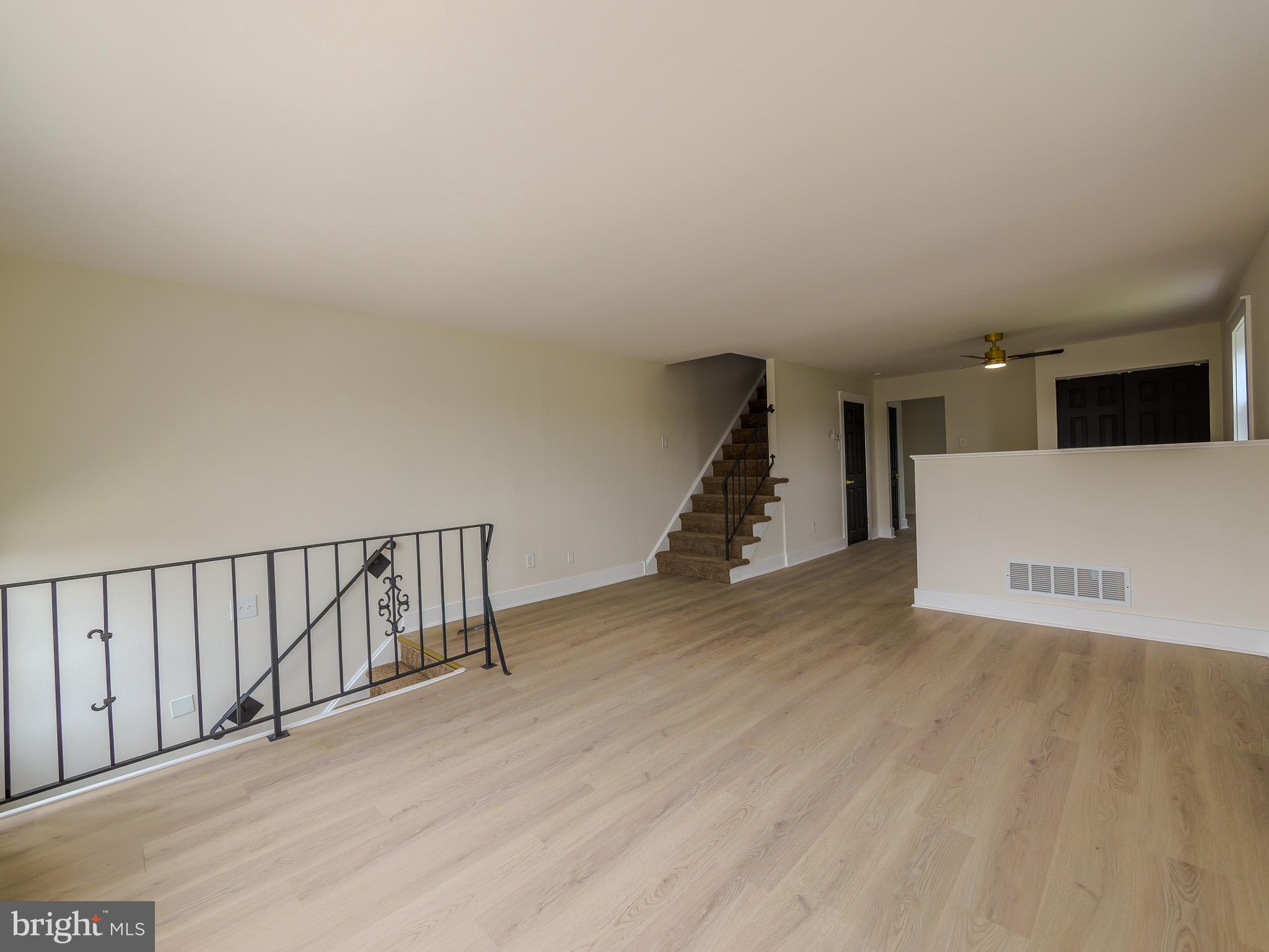 117 EAST LANE