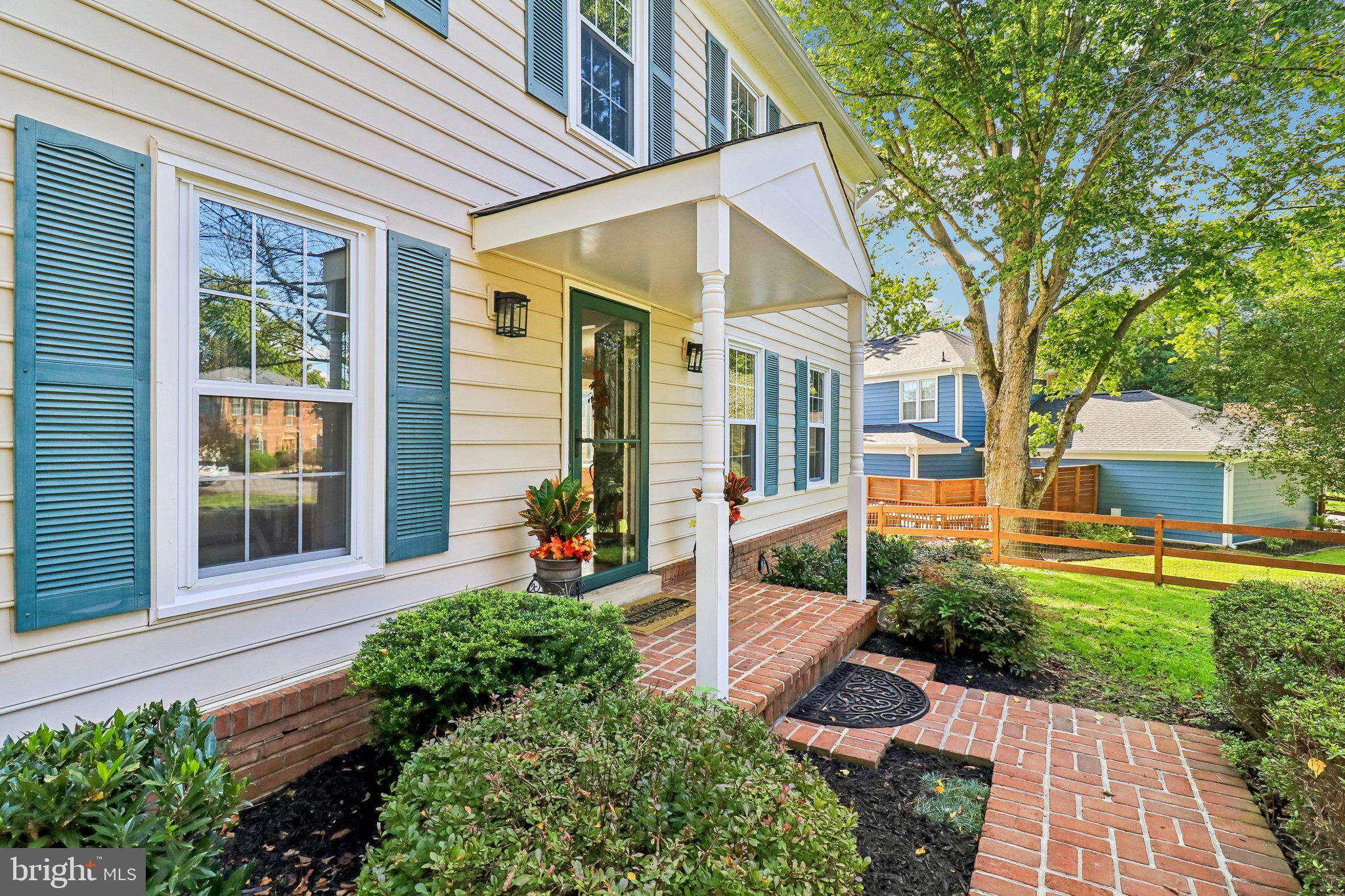 12408 TRIPLE CROWN