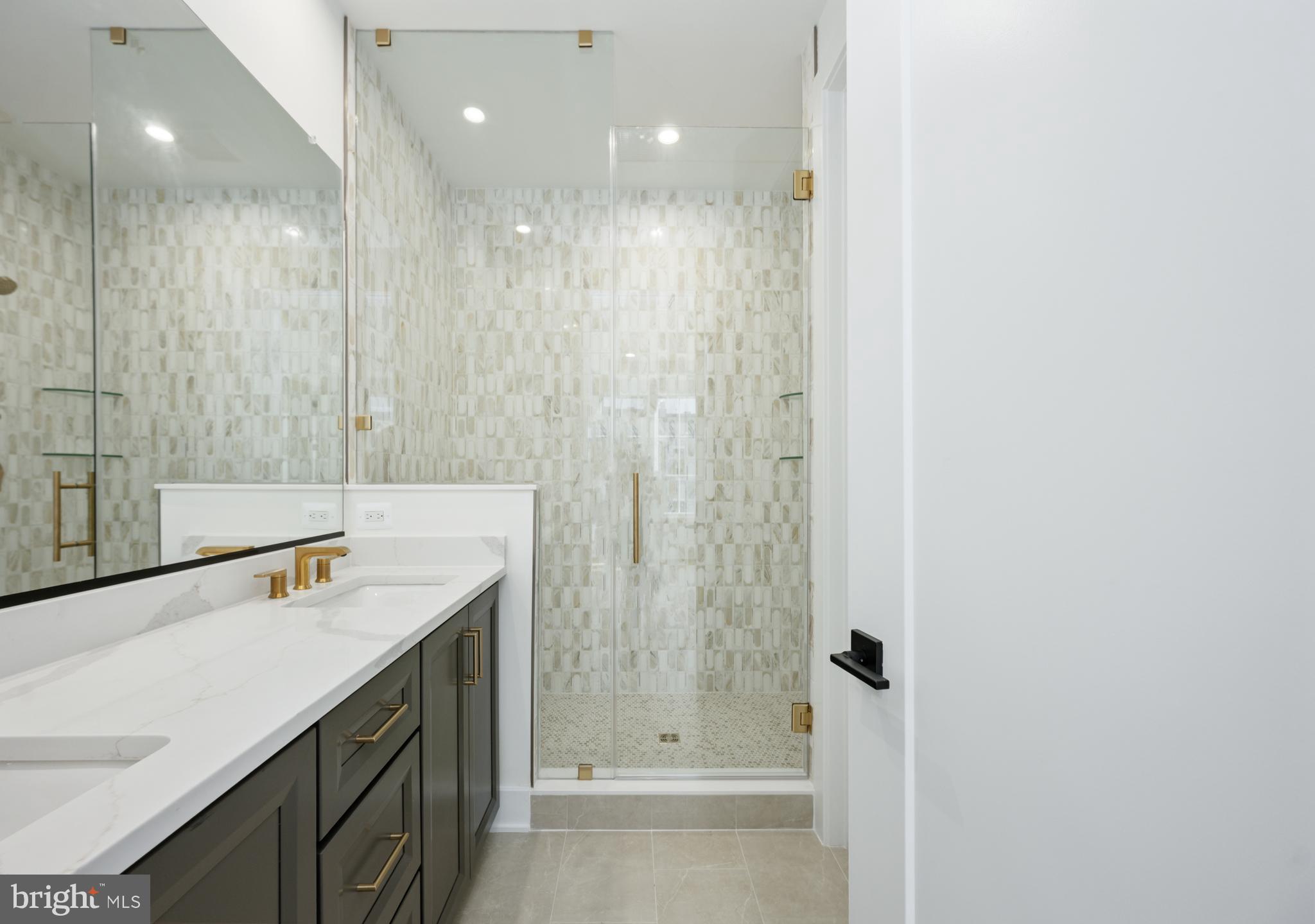 CHEVY CHASE CROSSING - Residential