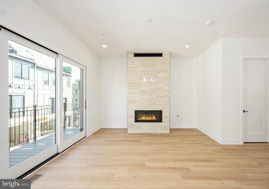 CHEVY CHASE CROSSING - Residential