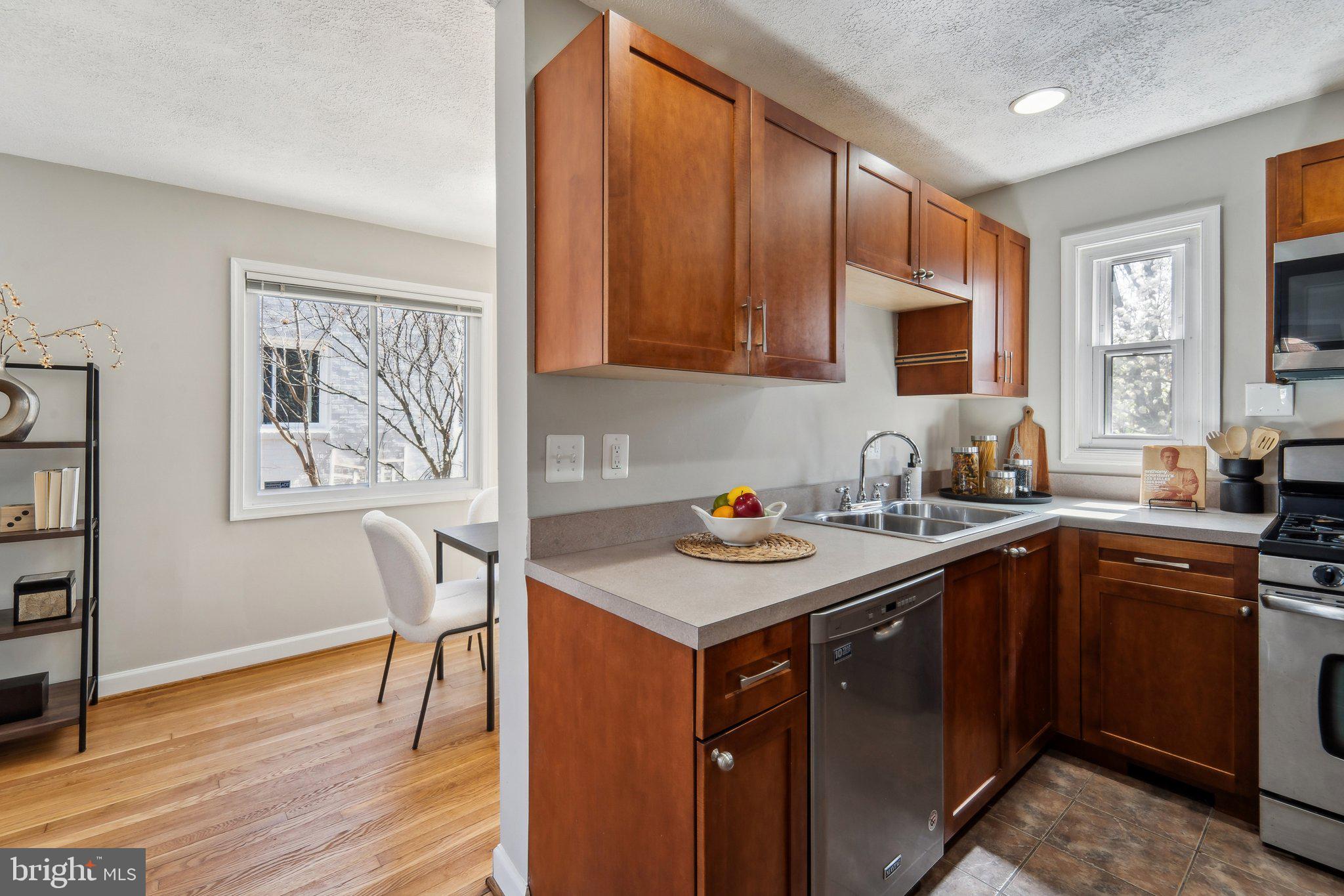 WAKEFIELD - Residential