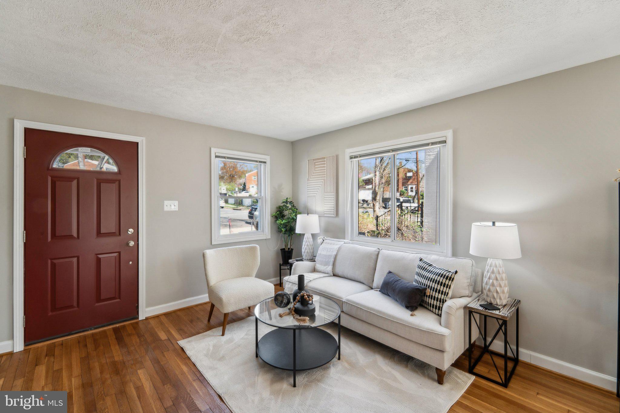 WAKEFIELD - Residential