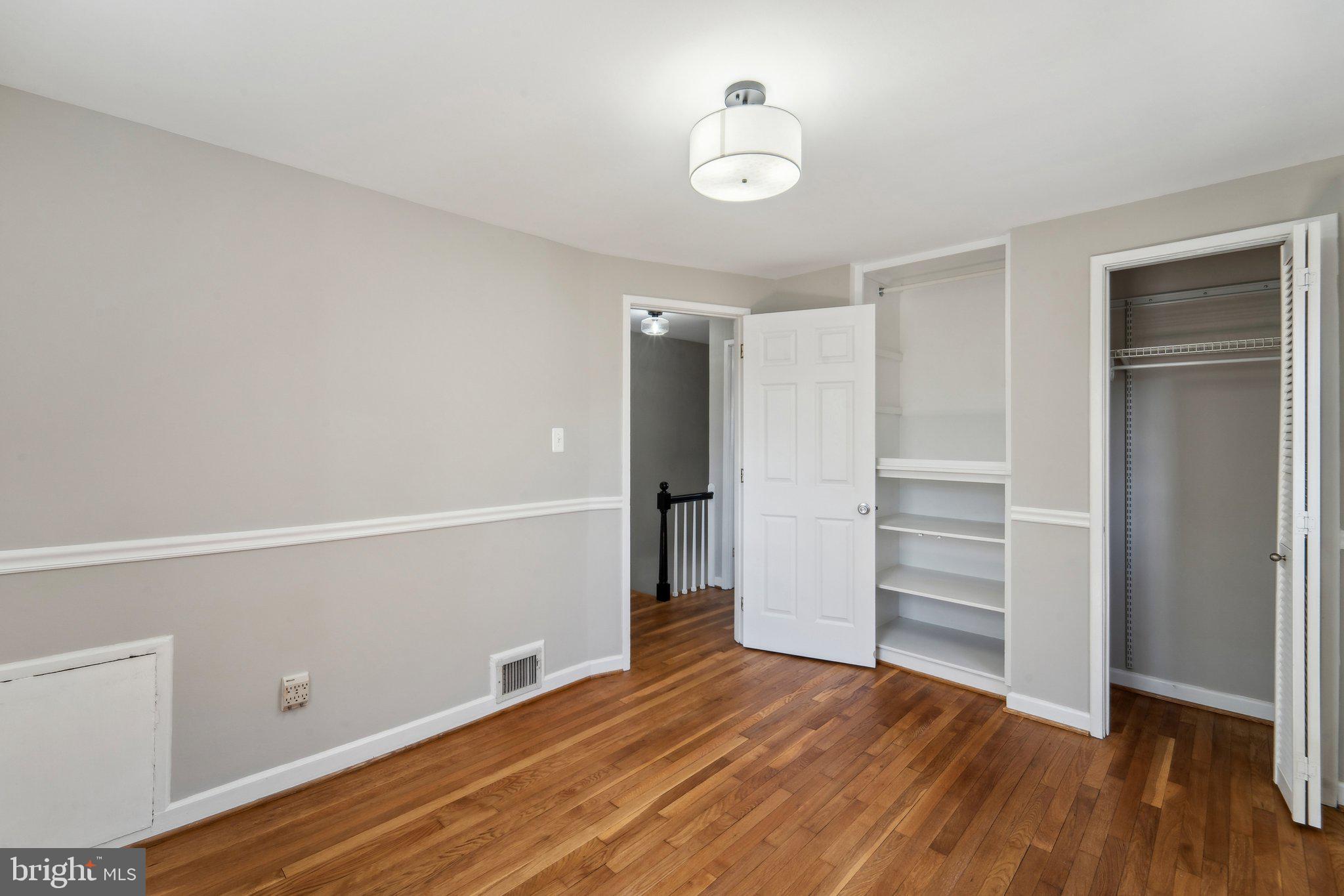 WAKEFIELD - Residential