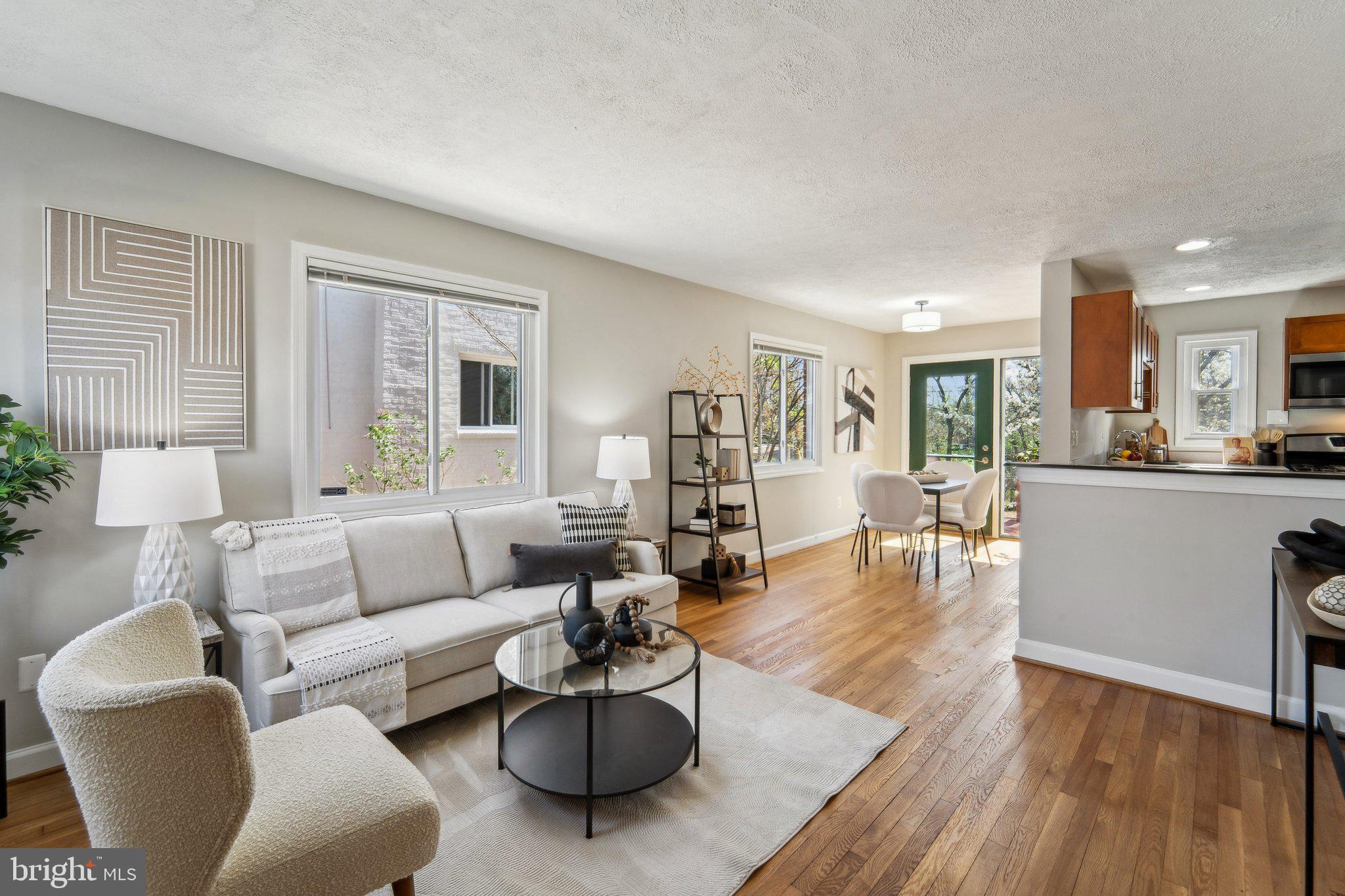 WAKEFIELD - Residential