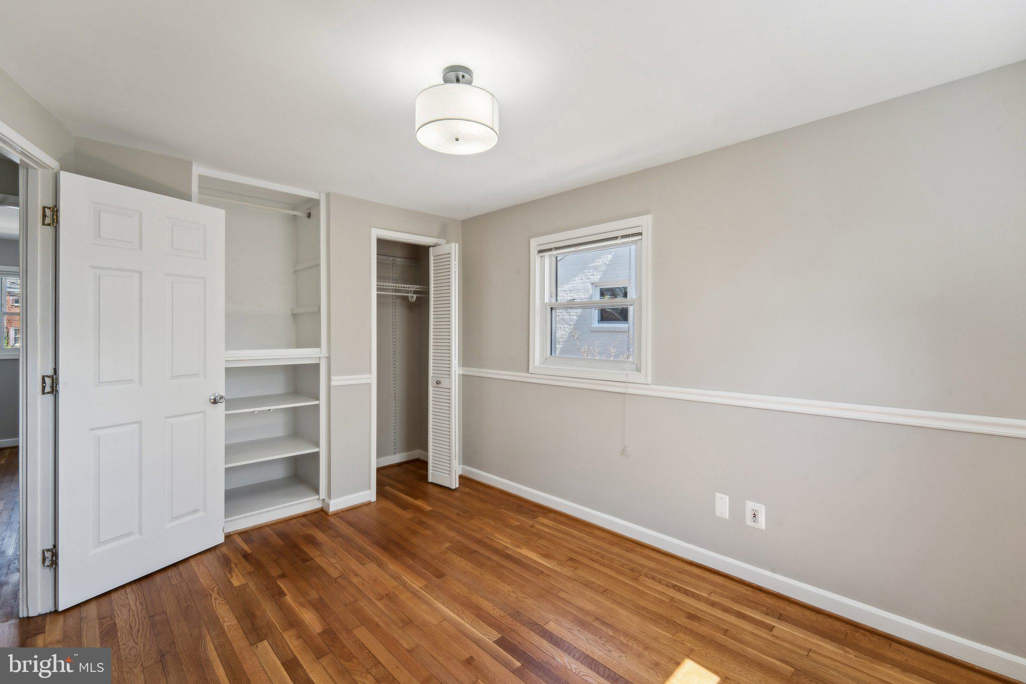 WAKEFIELD - Residential