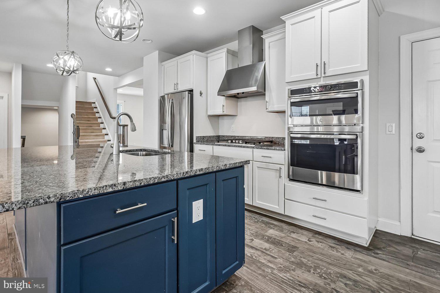 COPPER MILL ESTATES - Residential