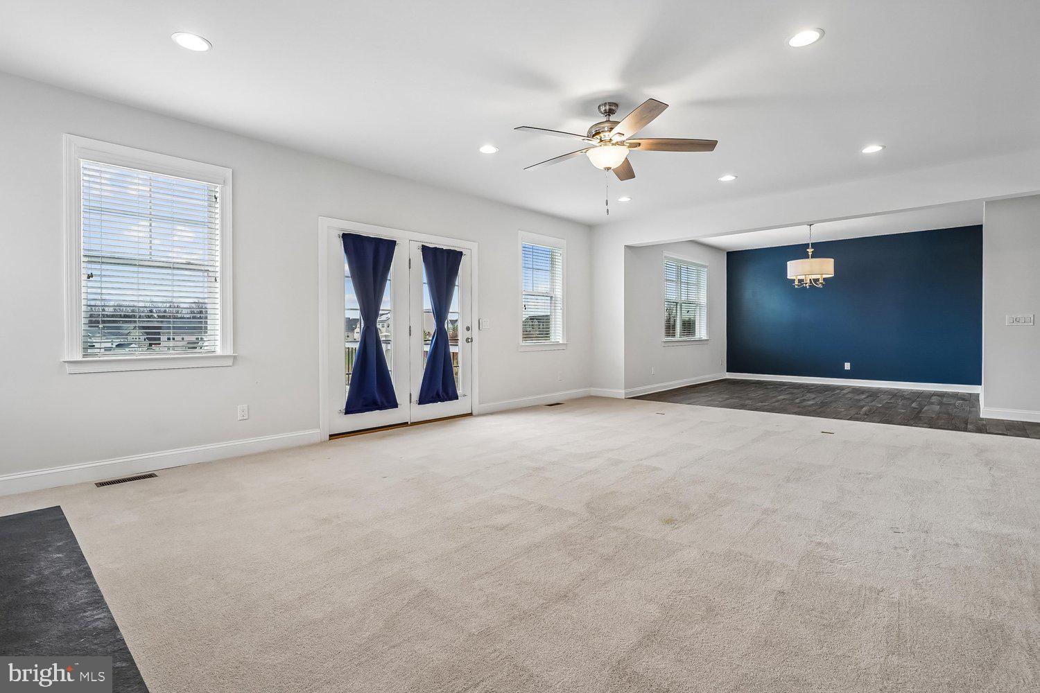 COPPER MILL ESTATES - Residential