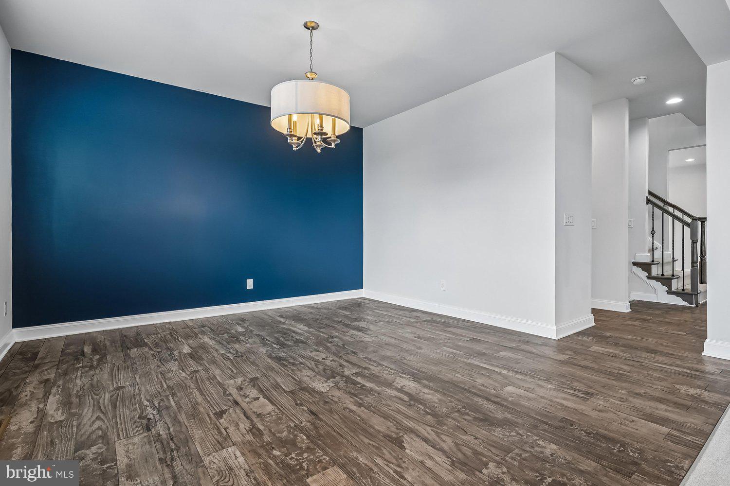 COPPER MILL ESTATES - Residential