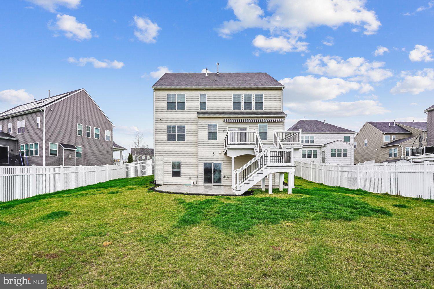 COPPER MILL ESTATES - Residential