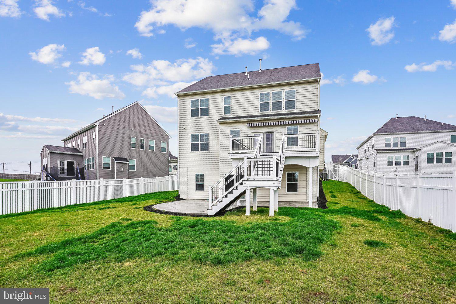 COPPER MILL ESTATES - Residential