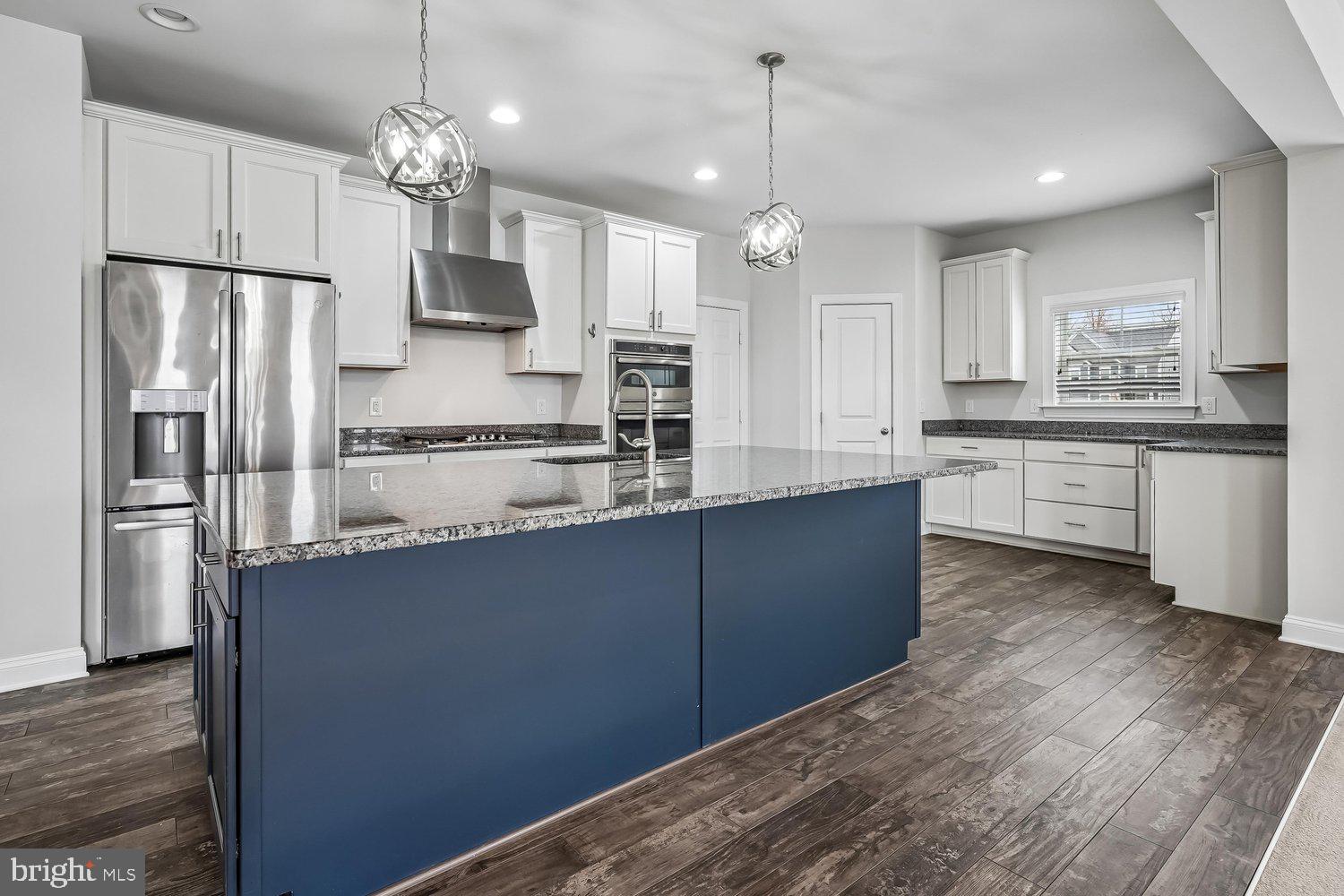 COPPER MILL ESTATES - Residential