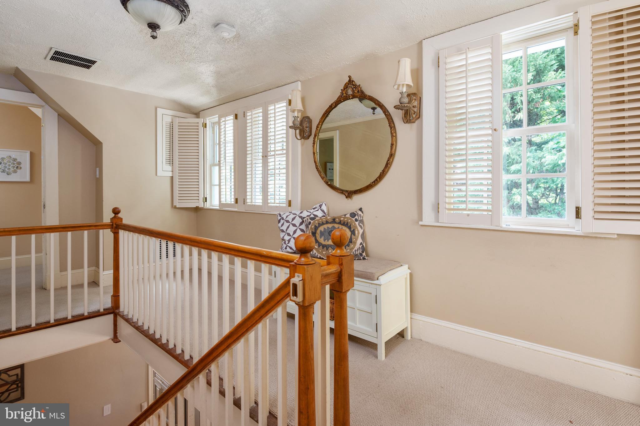 ROUND BAY - Residential