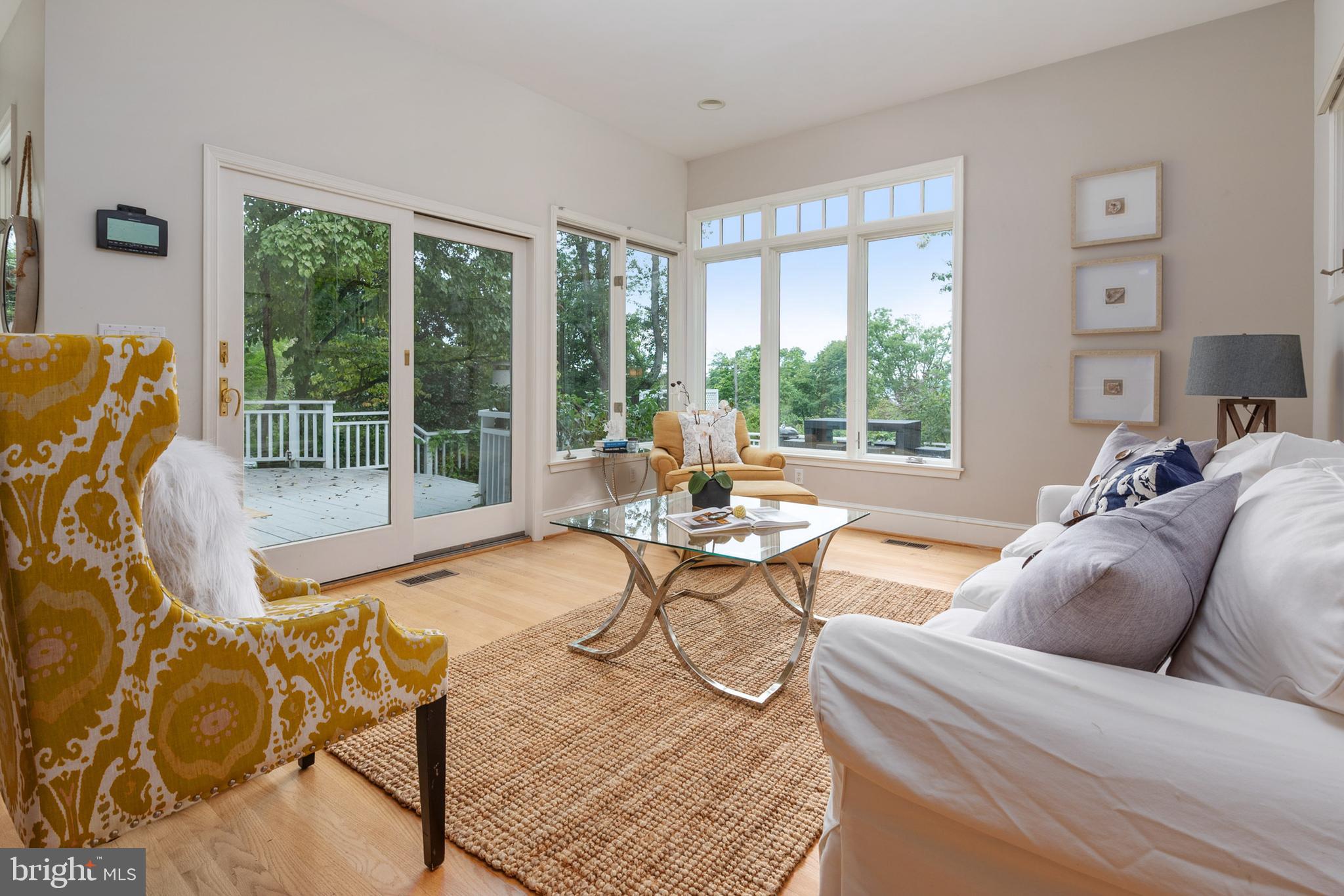 ROUND BAY - Residential