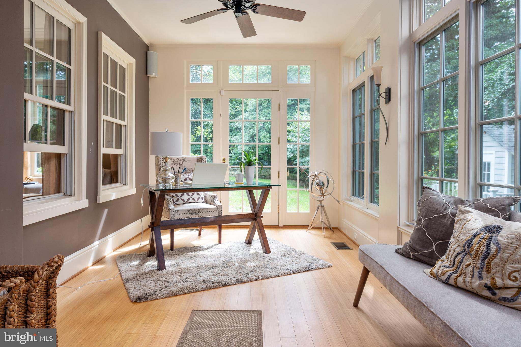 ROUND BAY - Residential